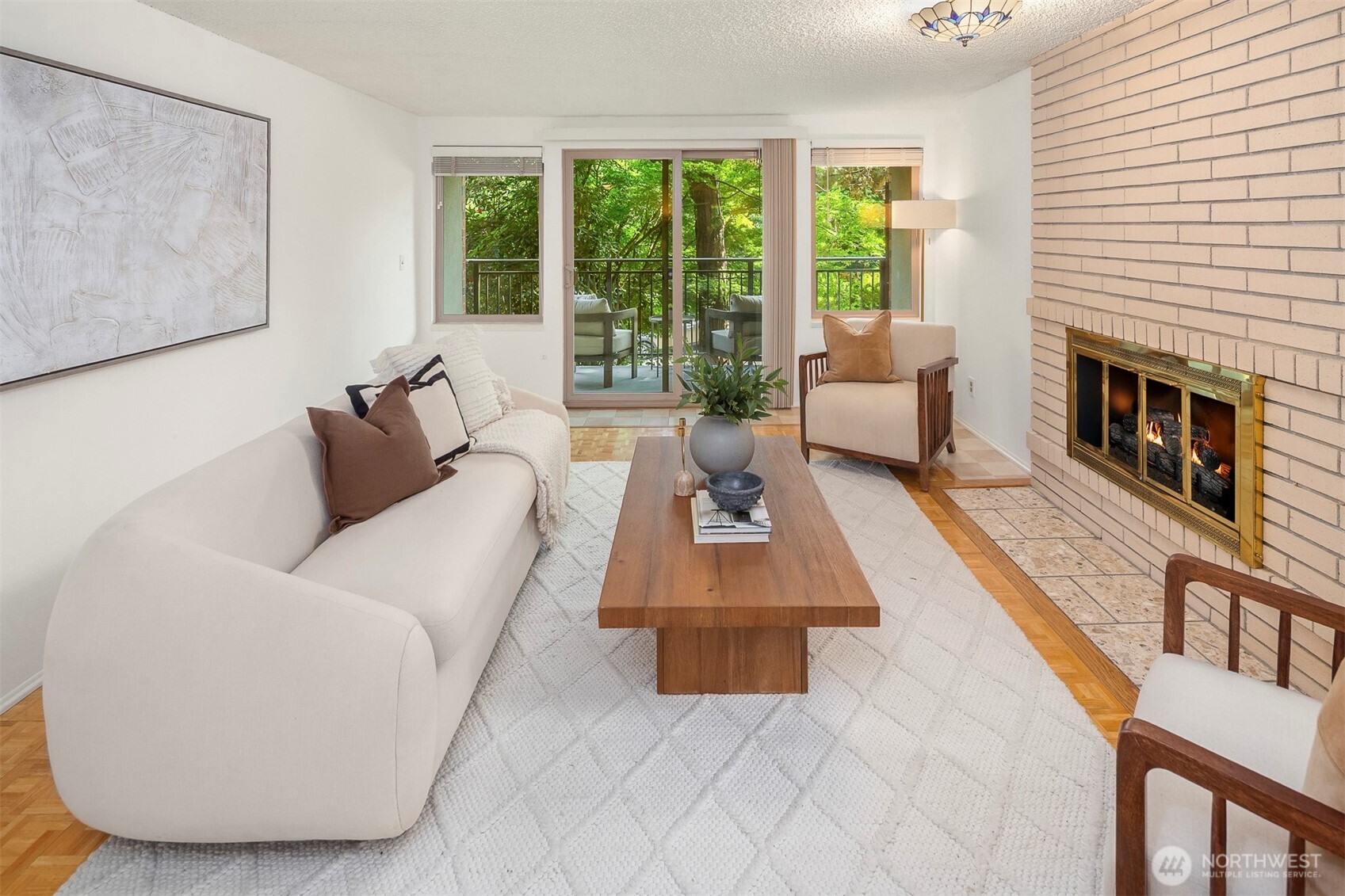 3400 25th Avenue W #201, Seattle, WA 98199, photo 2 of 18