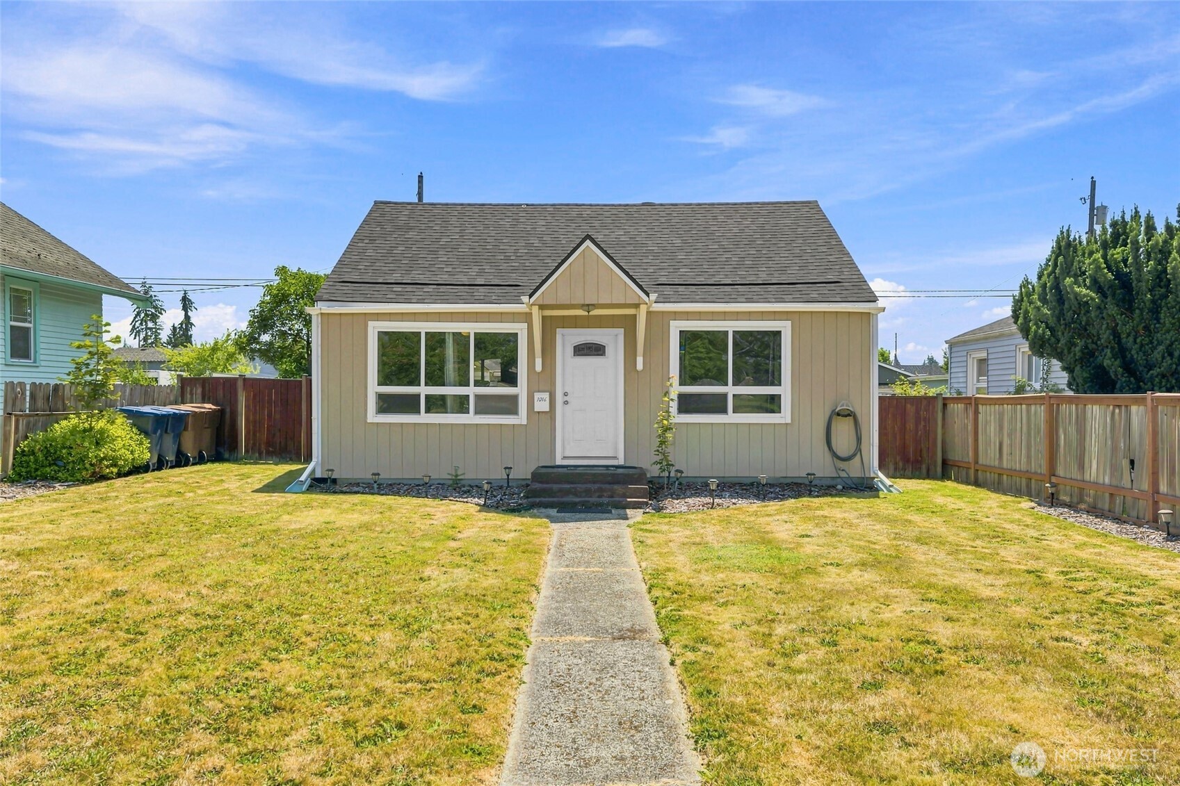 1016 E 61st Street
