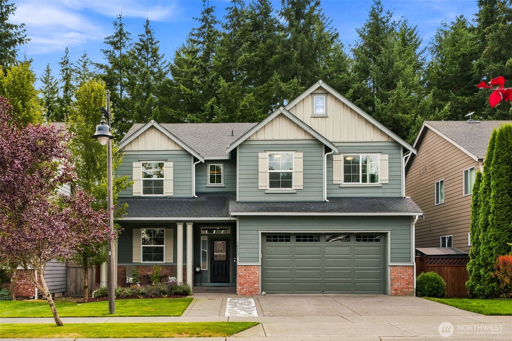 14117 Parkview Drive E