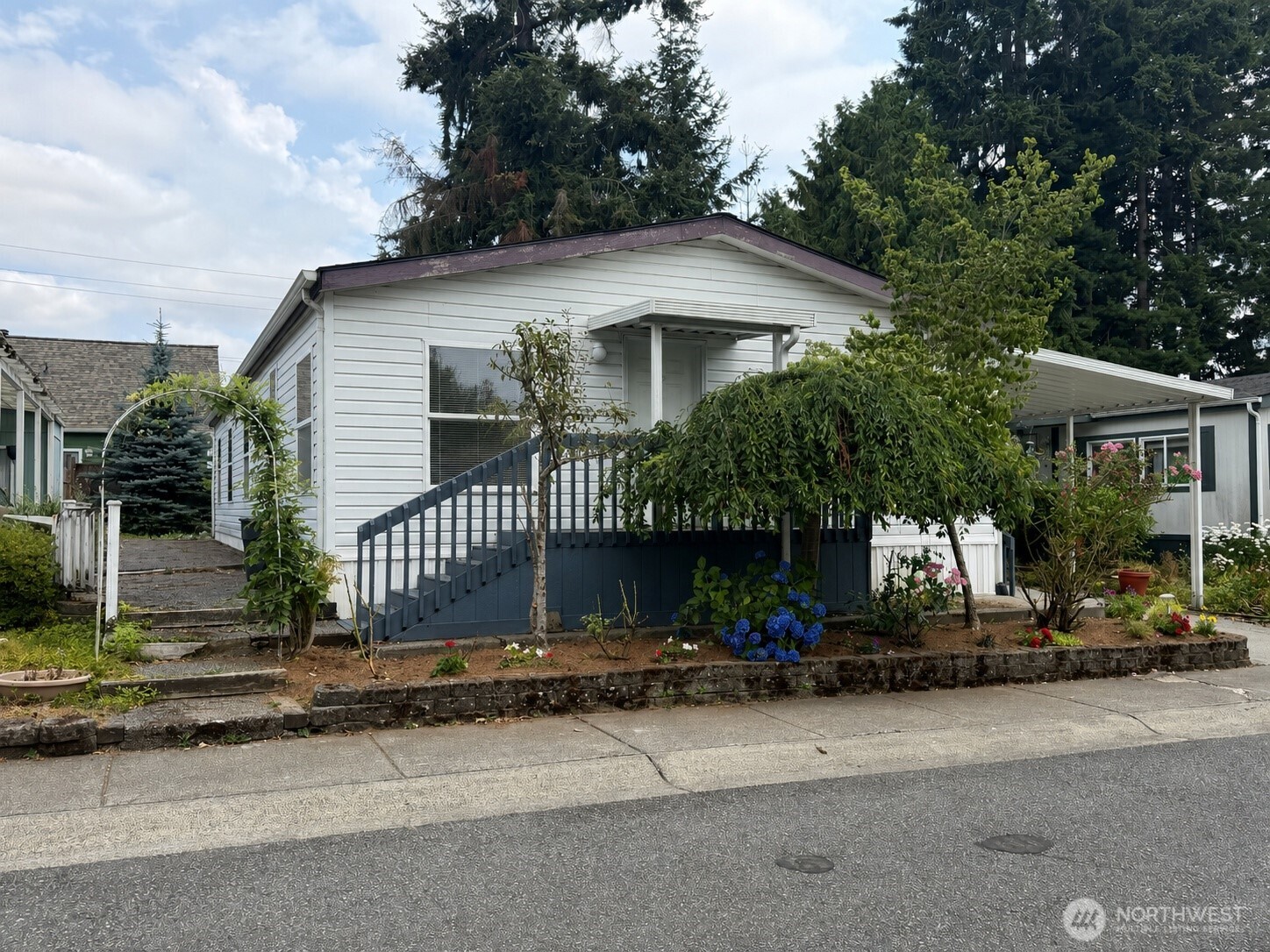11100 4th Avenue W #22