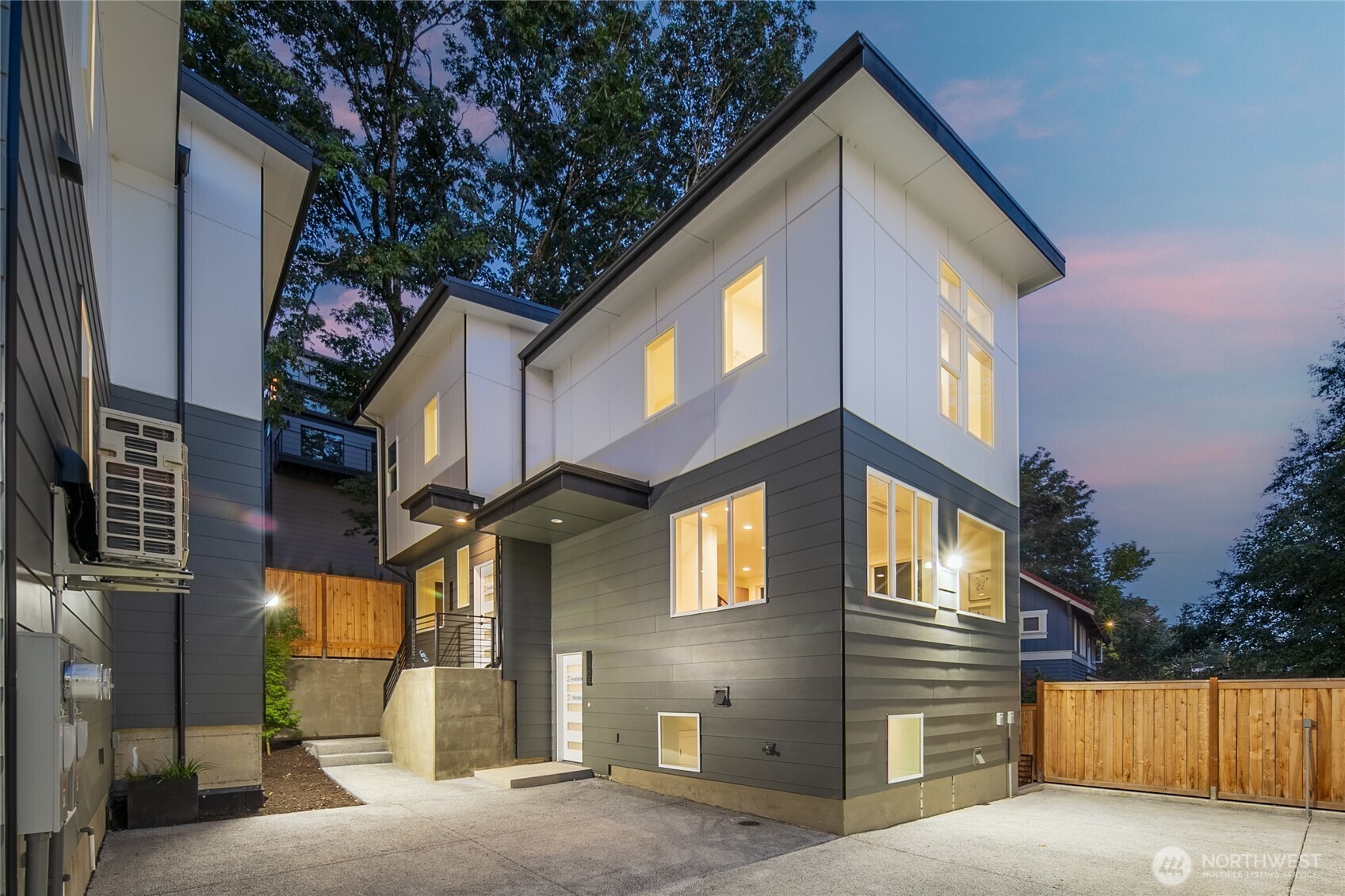 1804 28th Avenue S