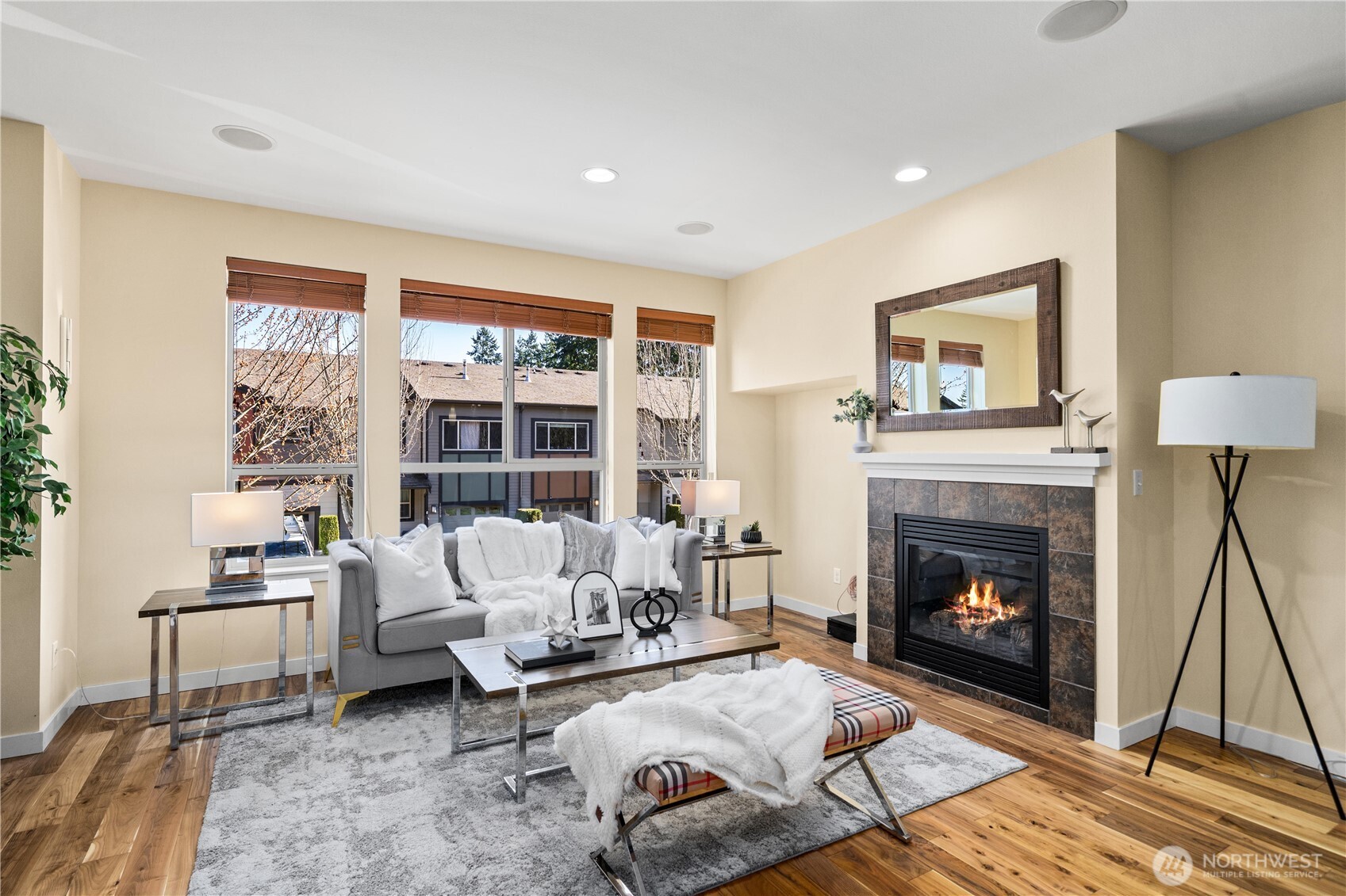 16528 2nd Park SE