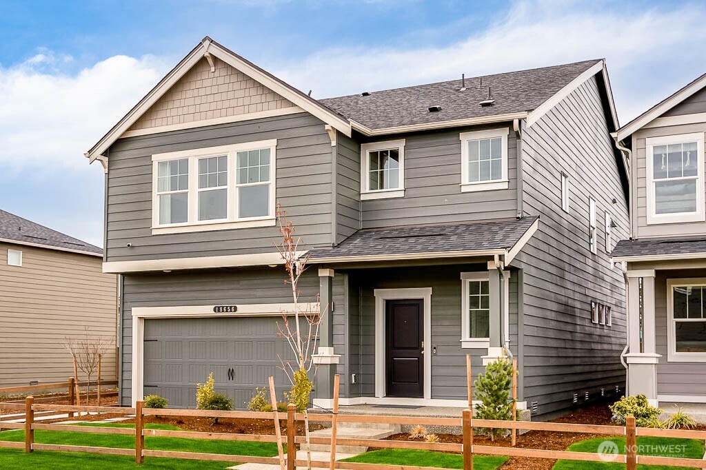 2211 Boxcar Street NE #156