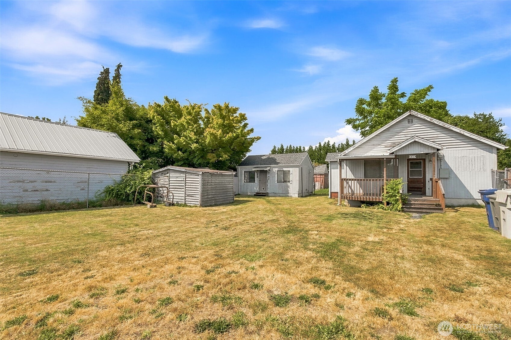810 N 4th Street