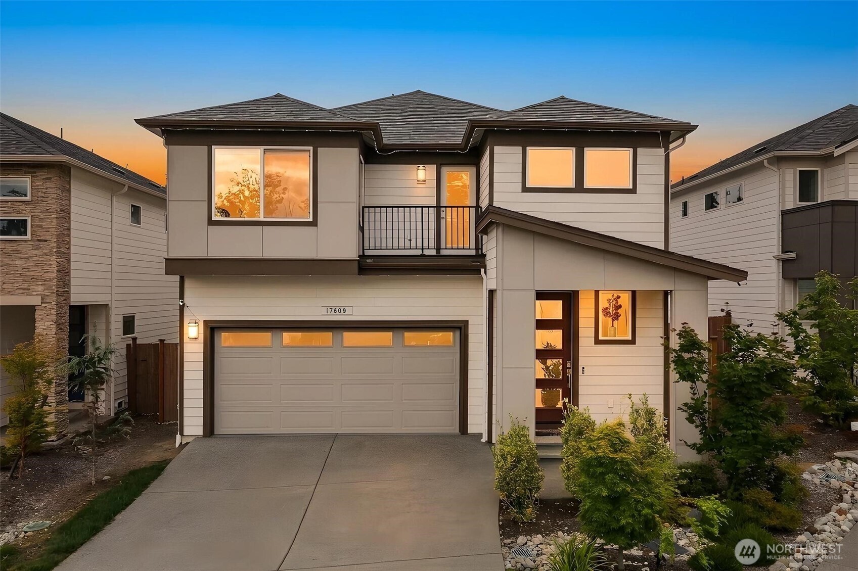 17809 2nd Ave W