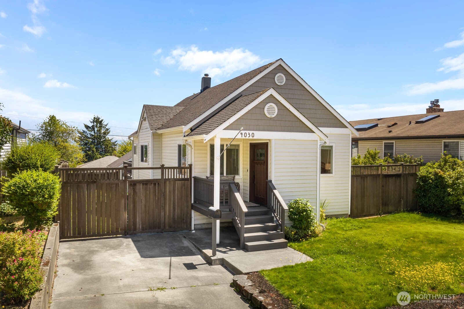4030 38th Ave SW