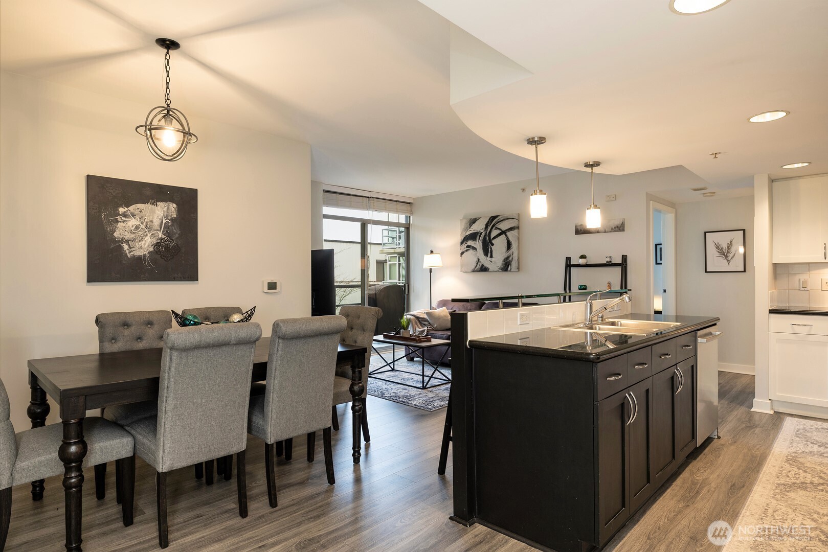 2929 1st Avenue #313, Seattle, WA 98121, photo 3 of 32