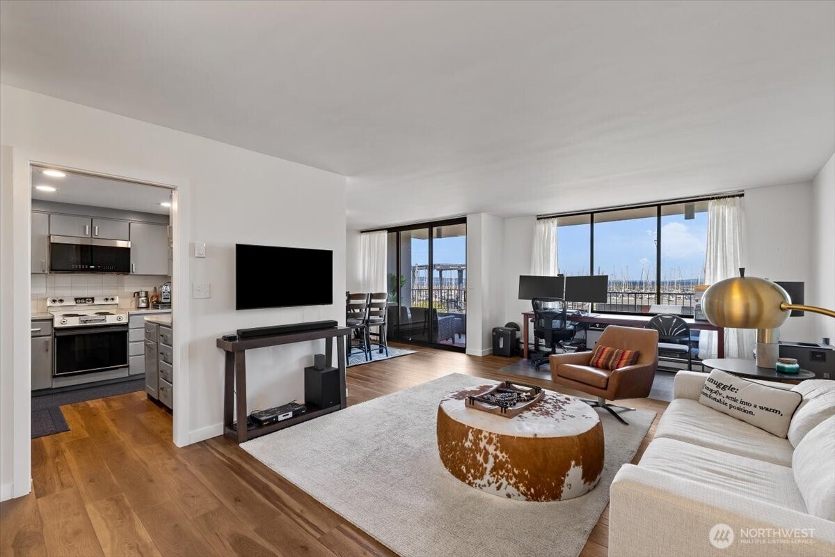6535 Seaview Avenue NW #305B, Seattle, WA 98117, photo 4 of 38