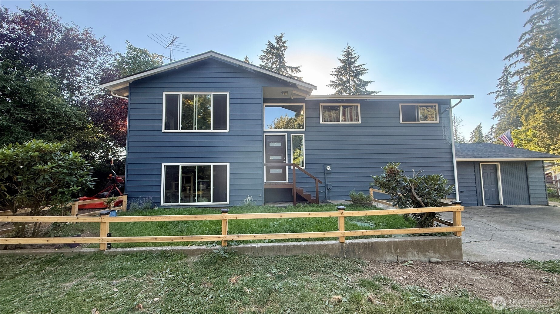22045 Peter Grubb Road SE