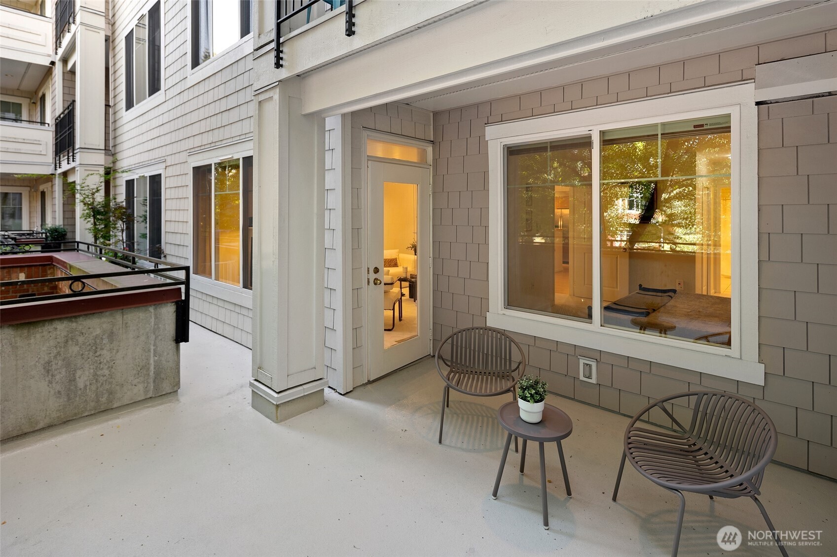 1525 NW 57th Street #202, Seattle, WA 98107, photo 2 of 32