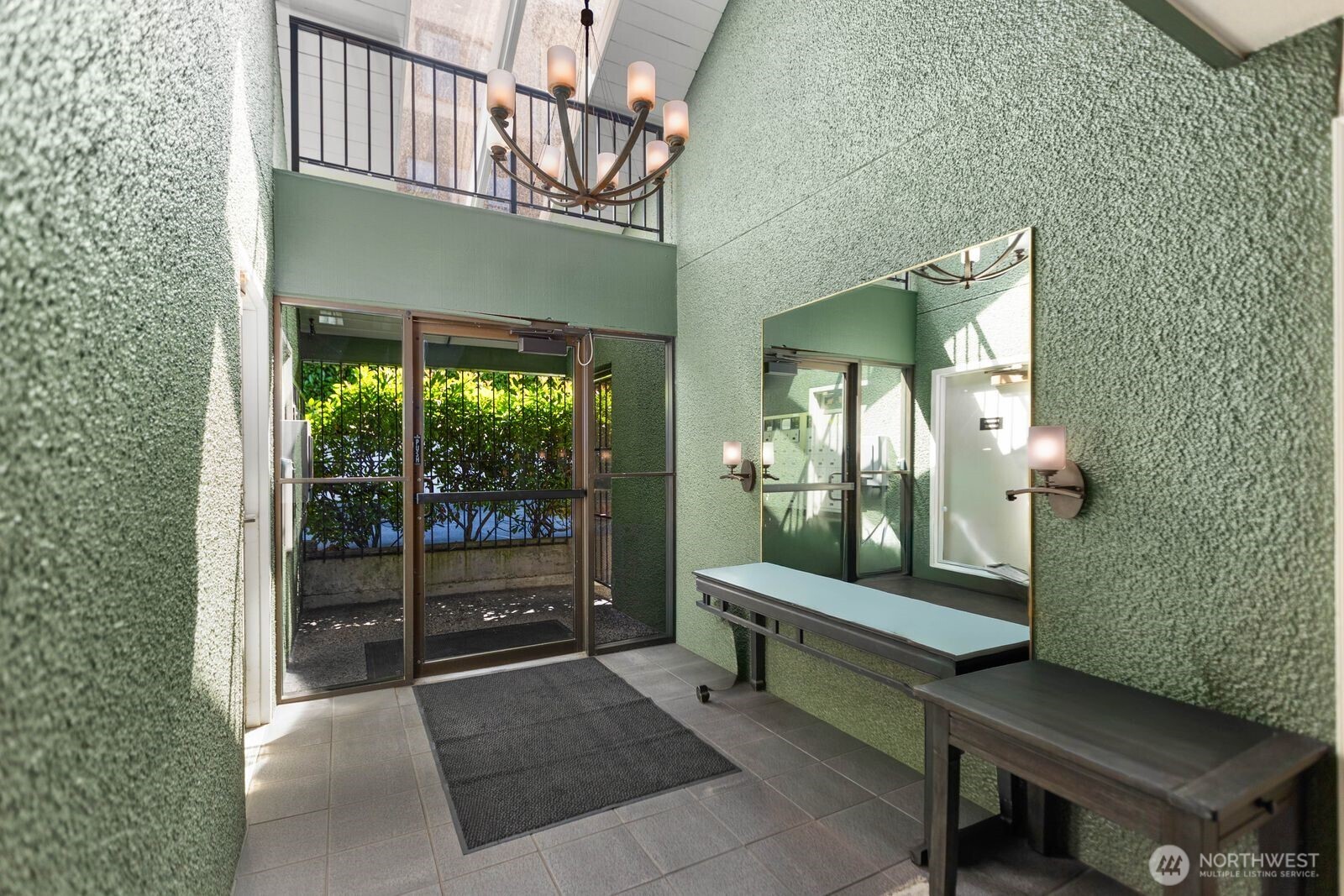 150 Melrose Avenue E #504, Seattle, WA 98102, photo 3 of 26