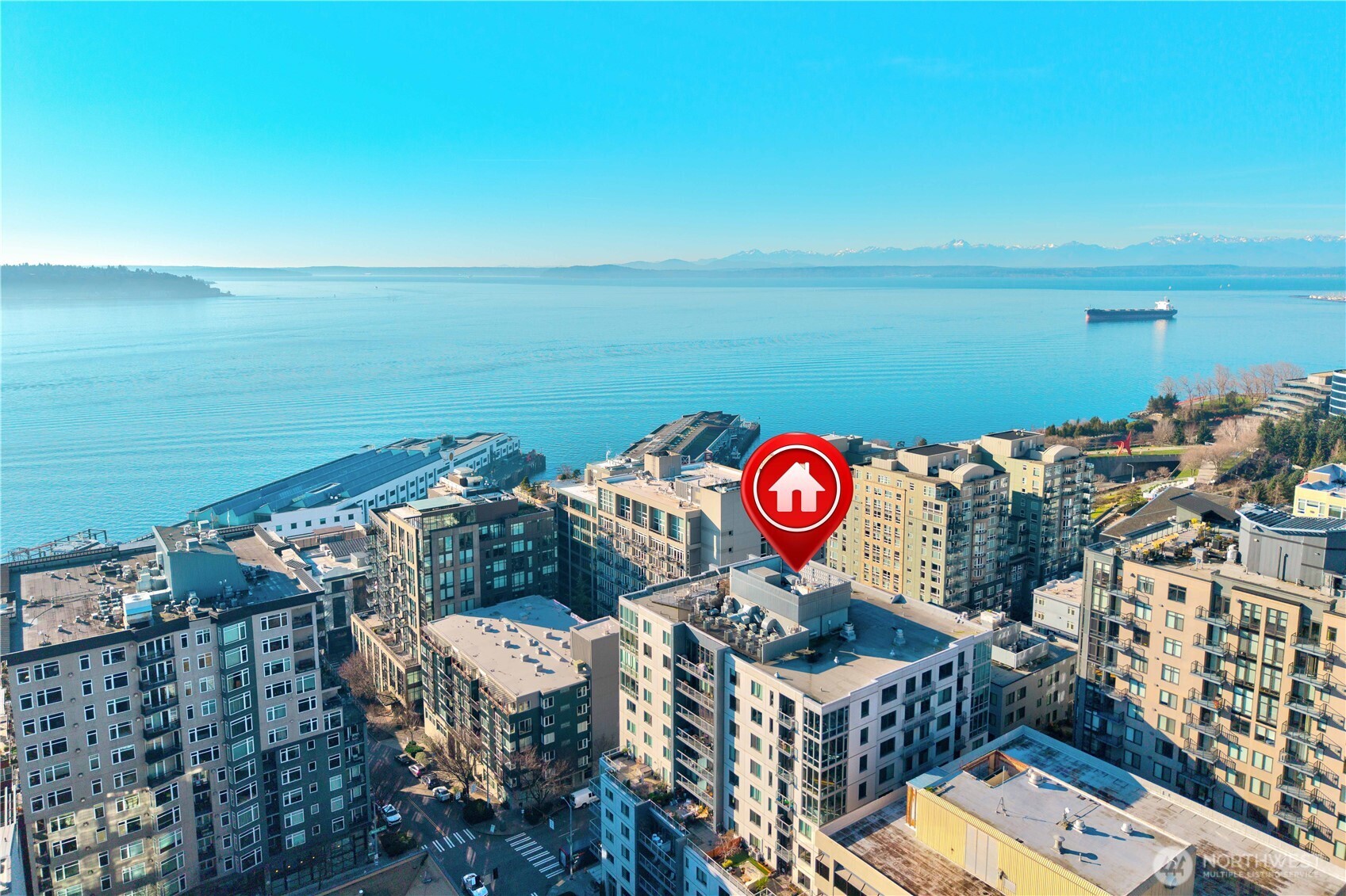 76 Cedar Street #405, Seattle, WA 98121, photo 3 of 37