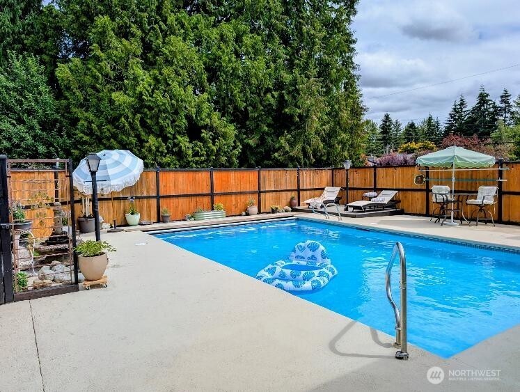 224 S 166th Street