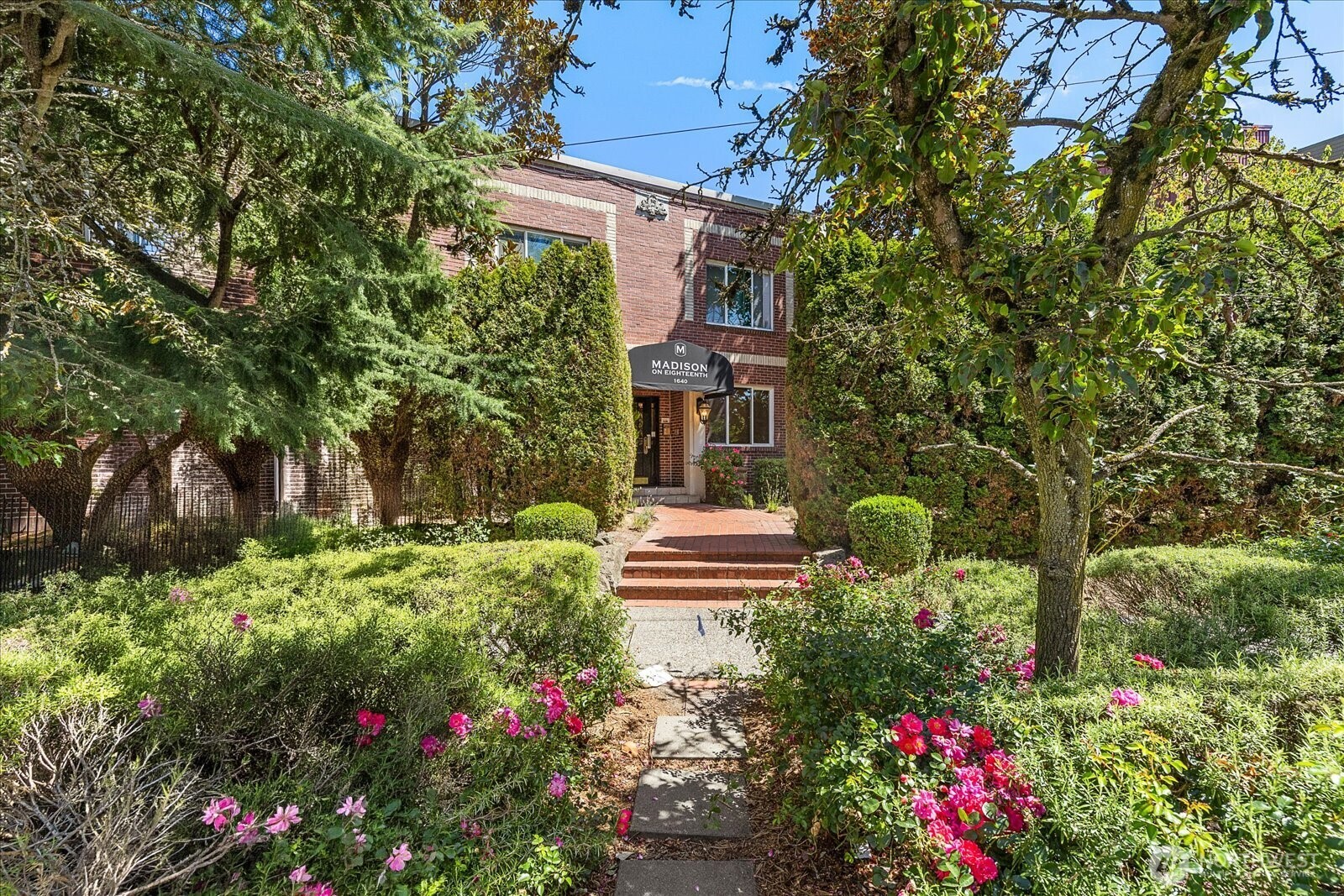 1640 18th Ave #6, Seattle, WA 98122, photo 2 of 25