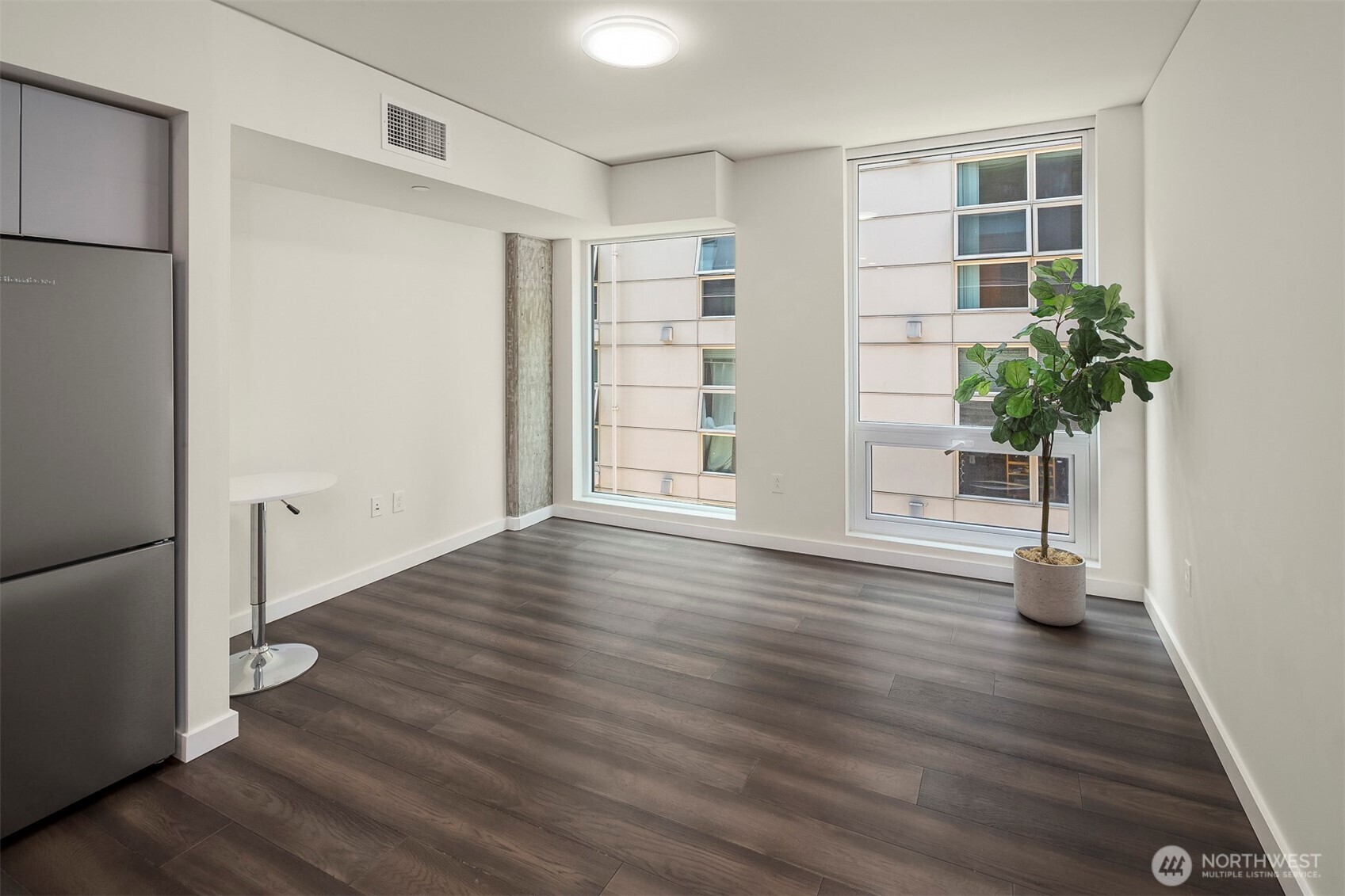 450 S Main Street #315, Seattle, WA 98104, photo 5 of 29