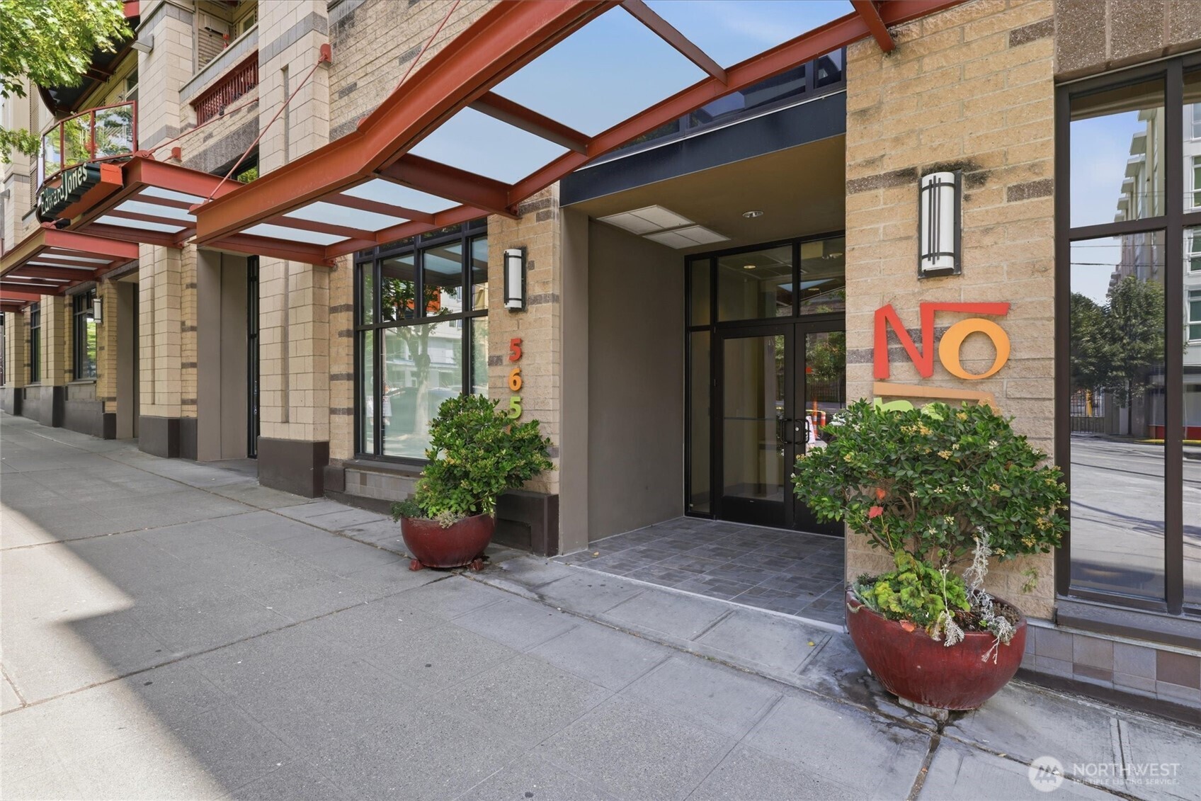 5650 24th Avenue NW #403, Seattle, WA 98107, photo 2 of 39
