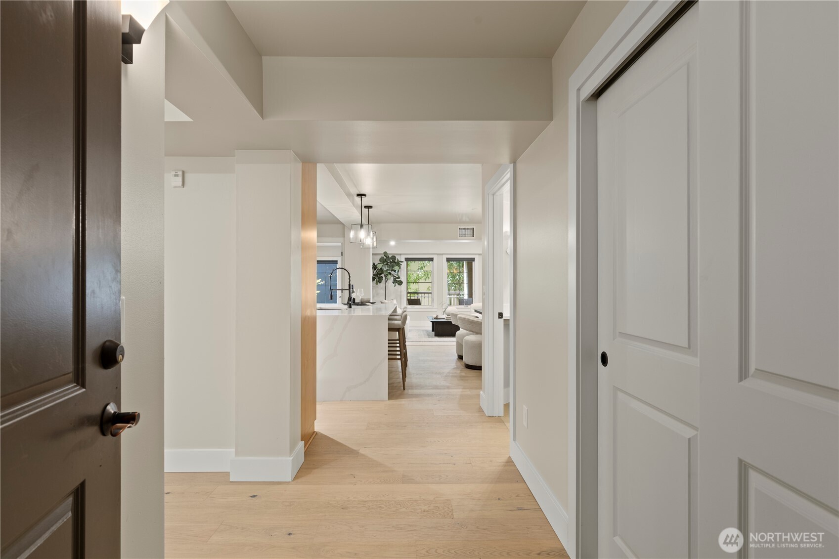 745 Bellevue Avenue E #206, Seattle, WA 98102, photo 4 of 40