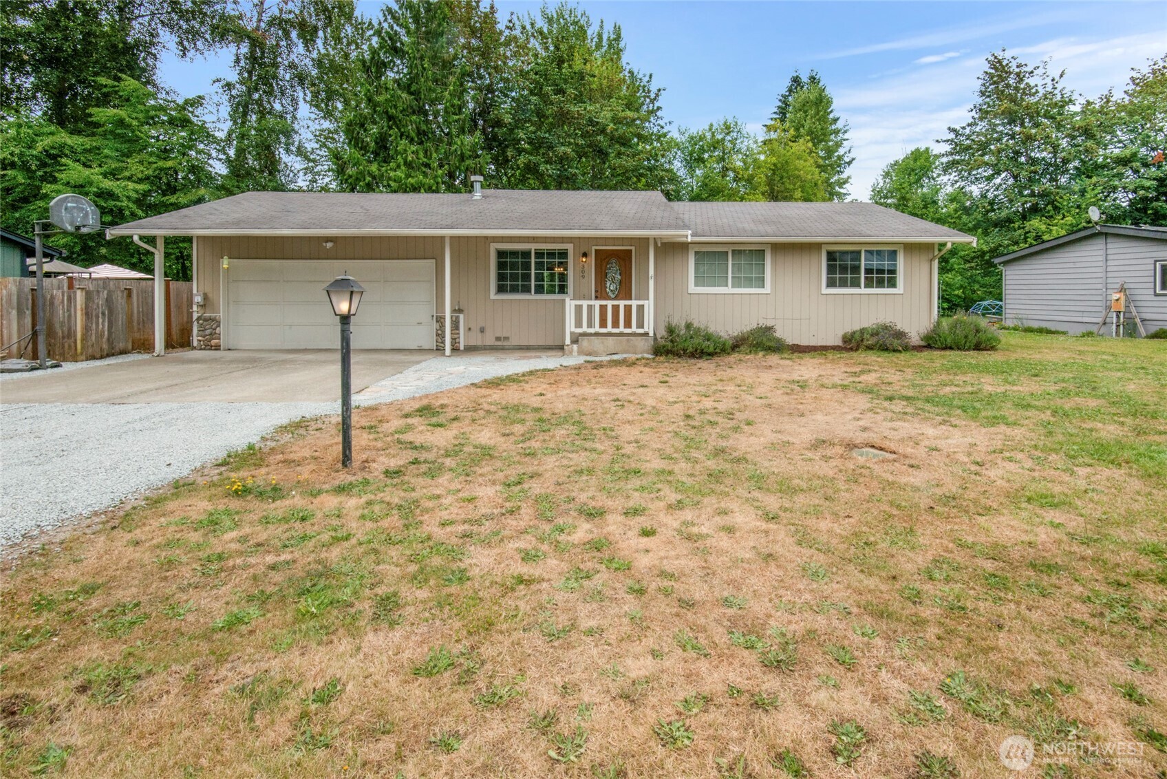 309 Highway 162 E