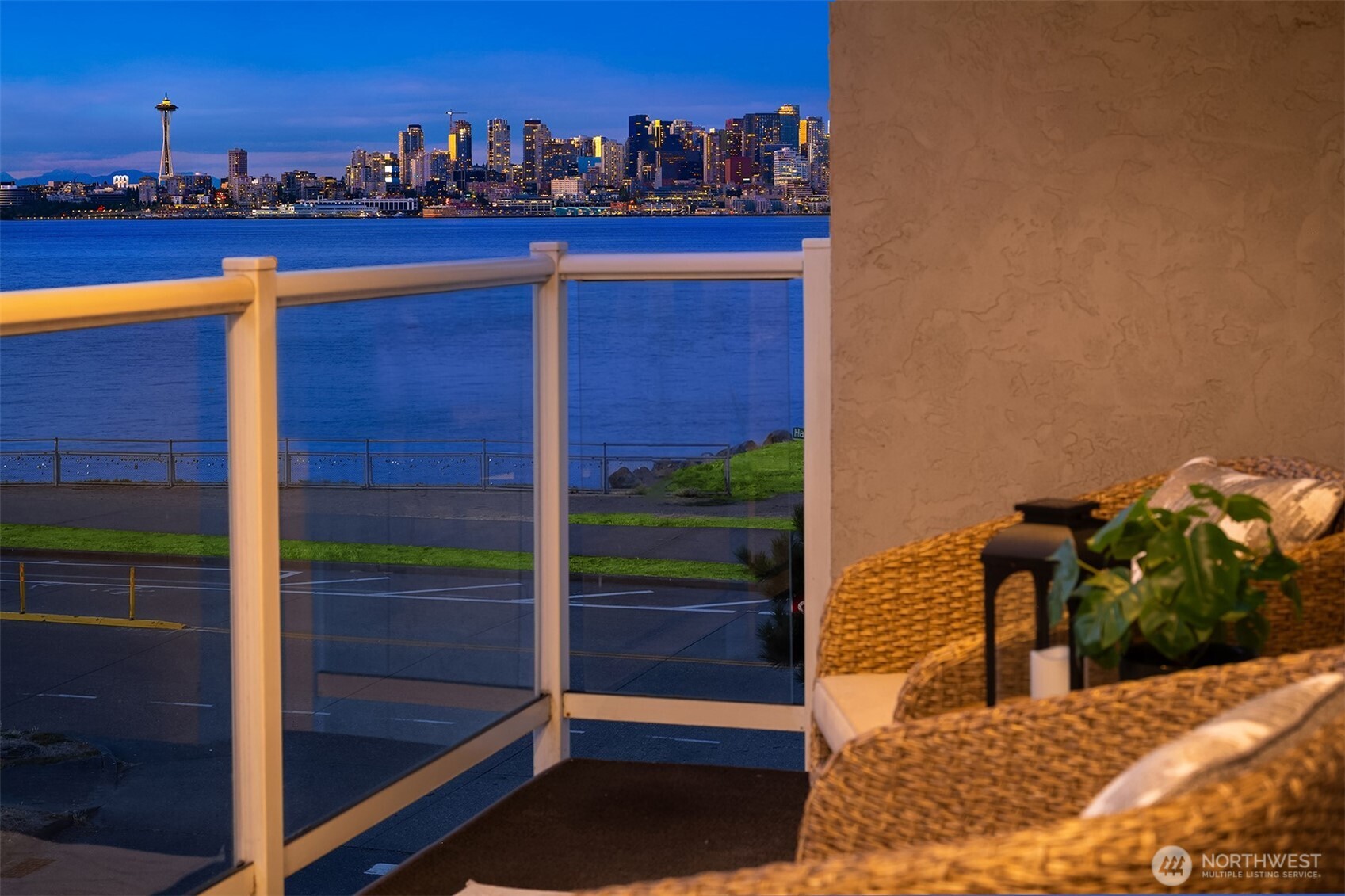 1101 Harbor Avenue SW #2C, Seattle, WA 98116, photo 2 of 24