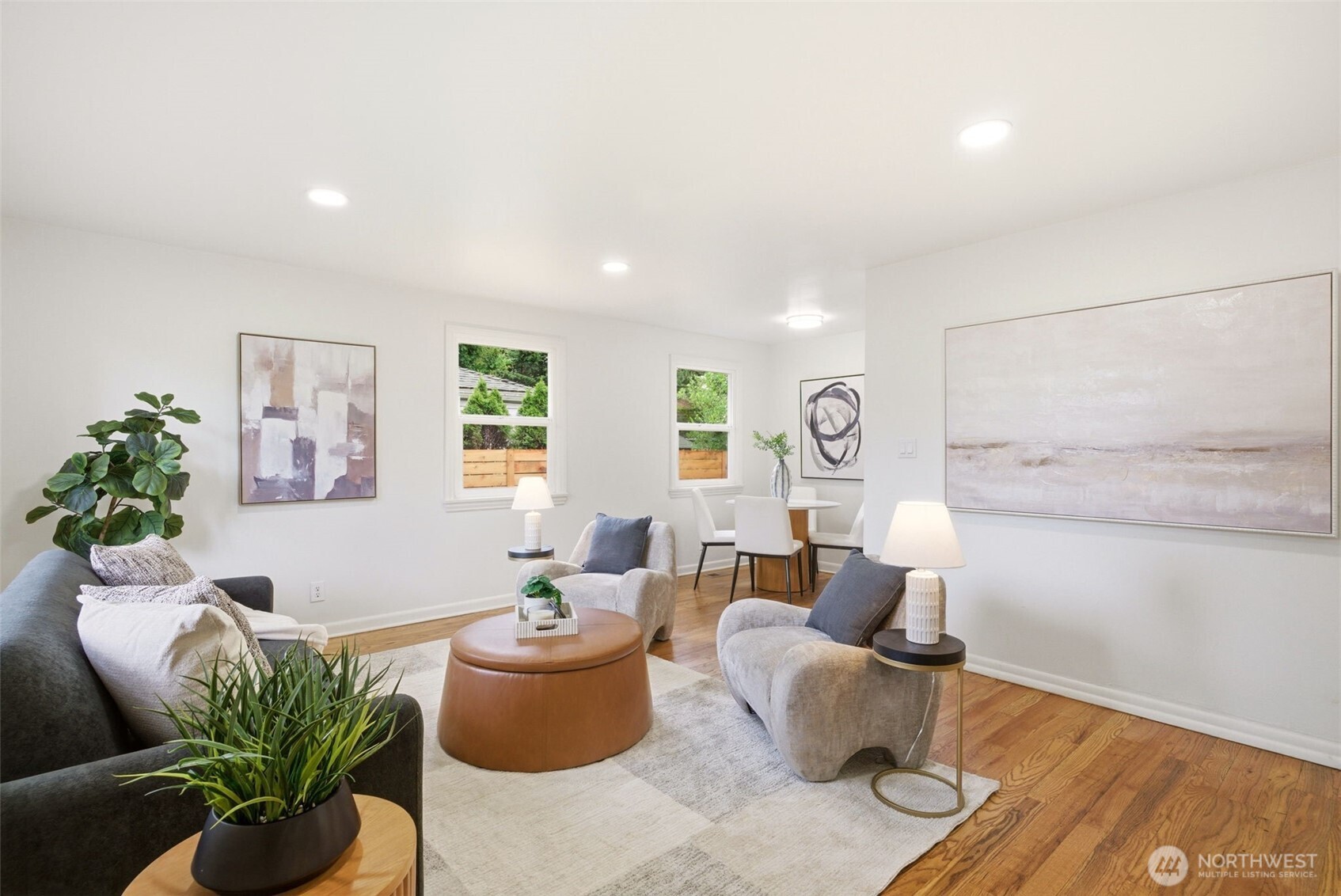 9723 Evanston Avenue N, Seattle, WA 98103, photo 2 of 22