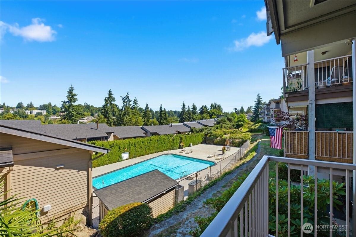 2920 76th Avenue SE #211