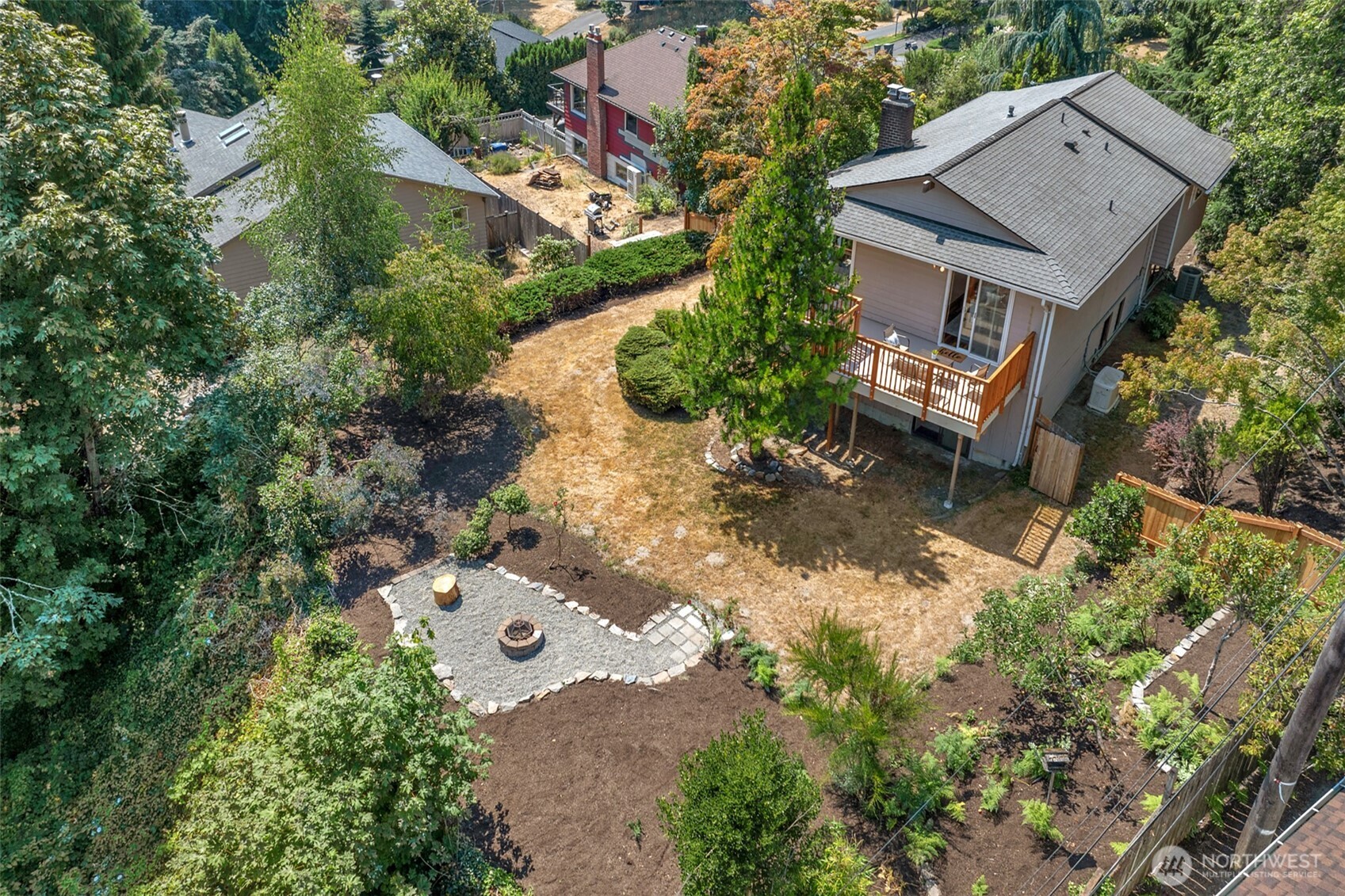 19524 53rd Avenue NE