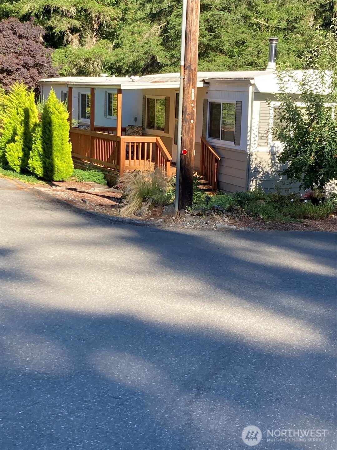 6521 SE Mile Hill Drive #18