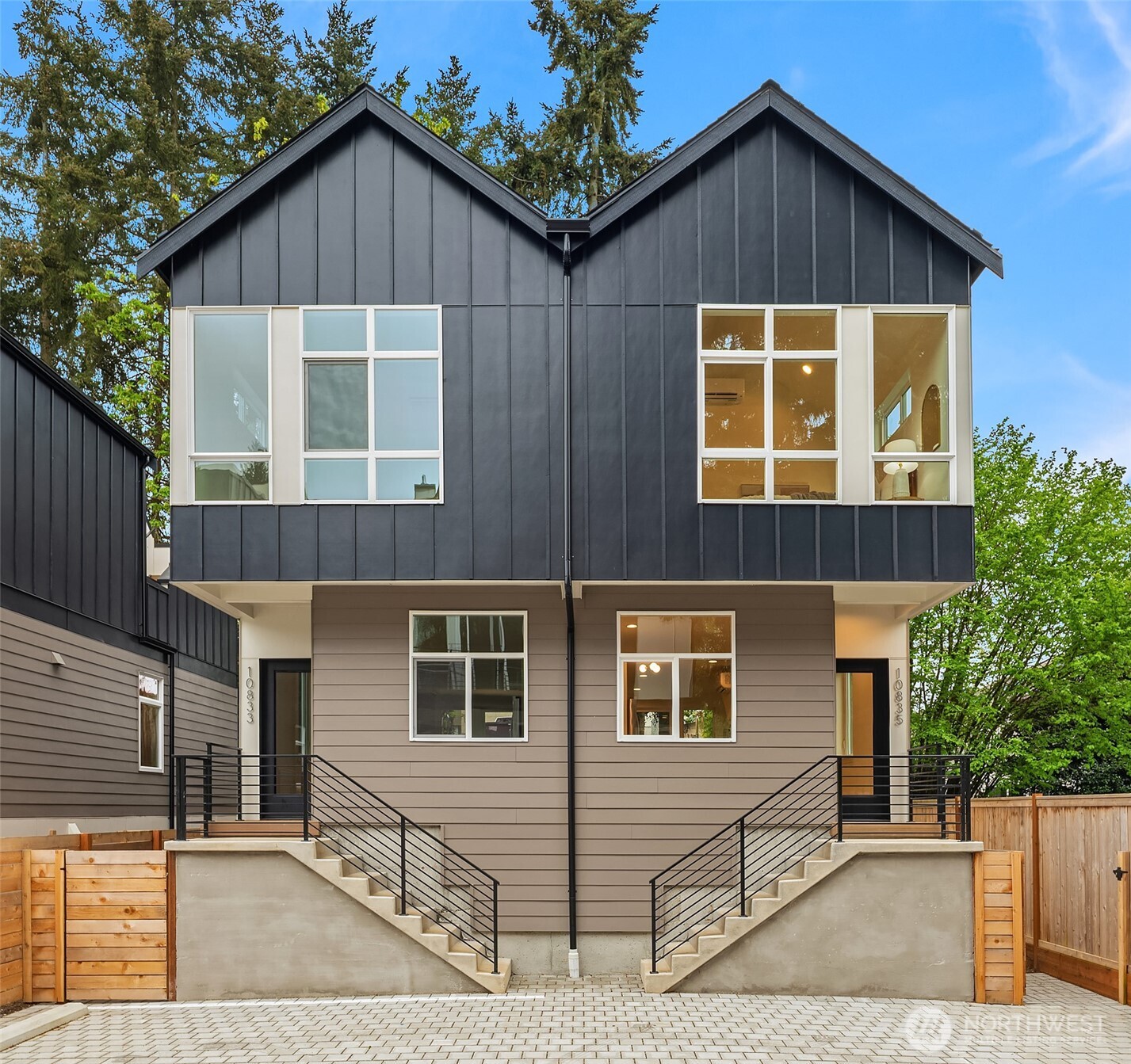 10835 11th Avenue NE