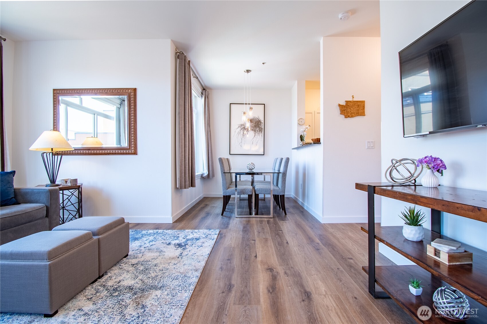2415 2nd Avenue #729, Seattle, WA 98121, photo 4 of 23