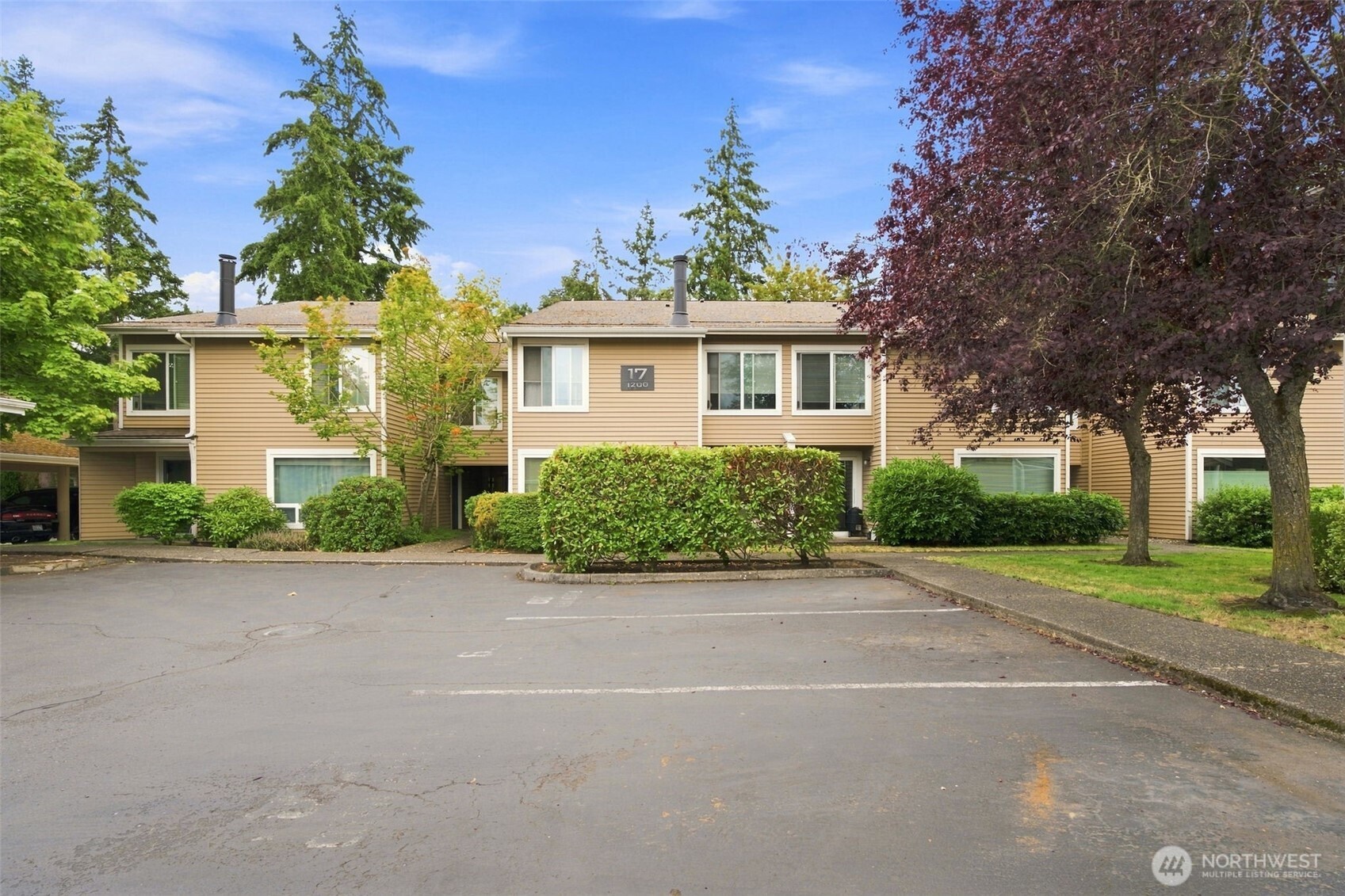 1200 S 237th Lane #1703, Seattle, WA 98198, photo 2 of 28
