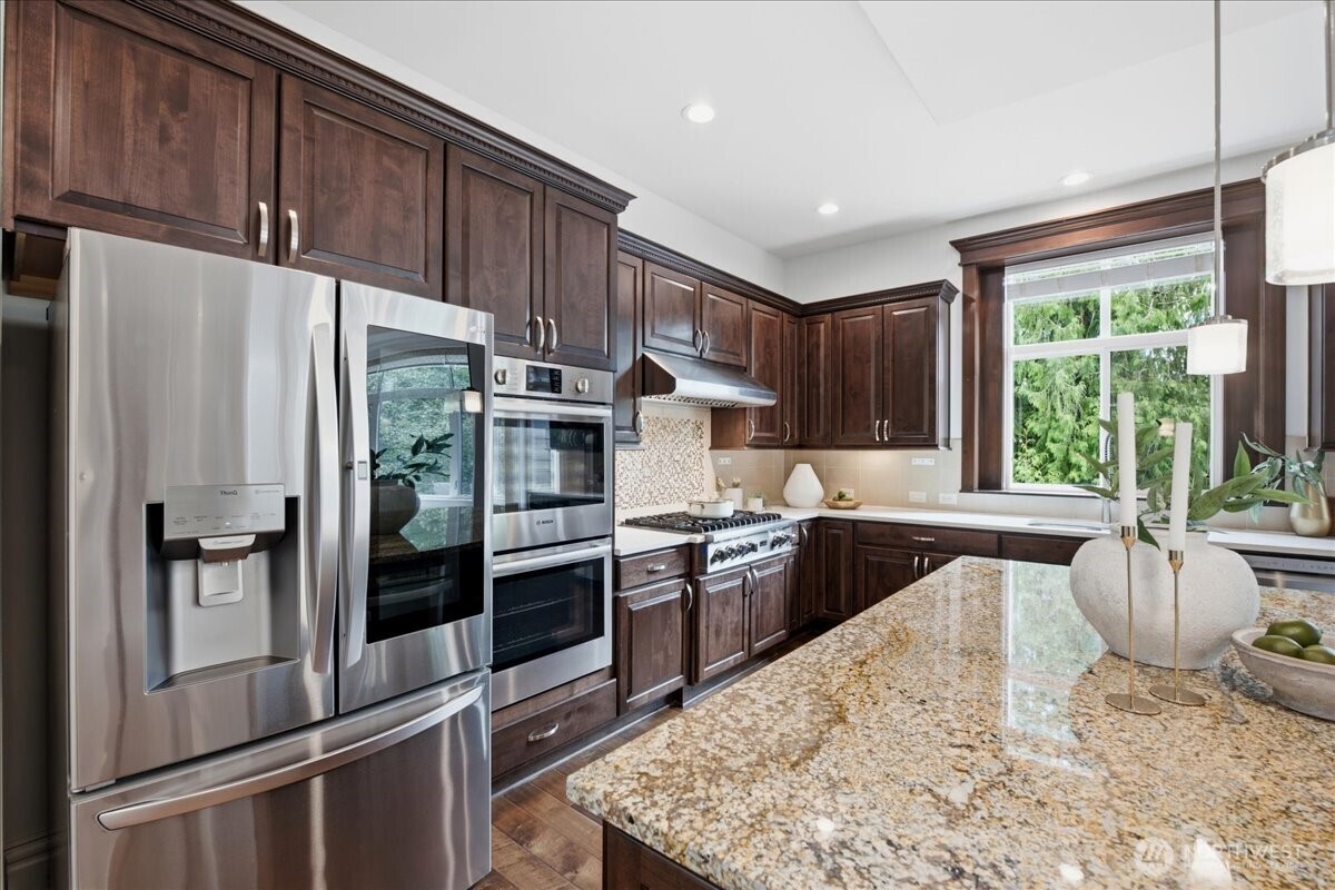 2210 NW Harmony Way, Issaquah, WA 98027, photo 5 of 33