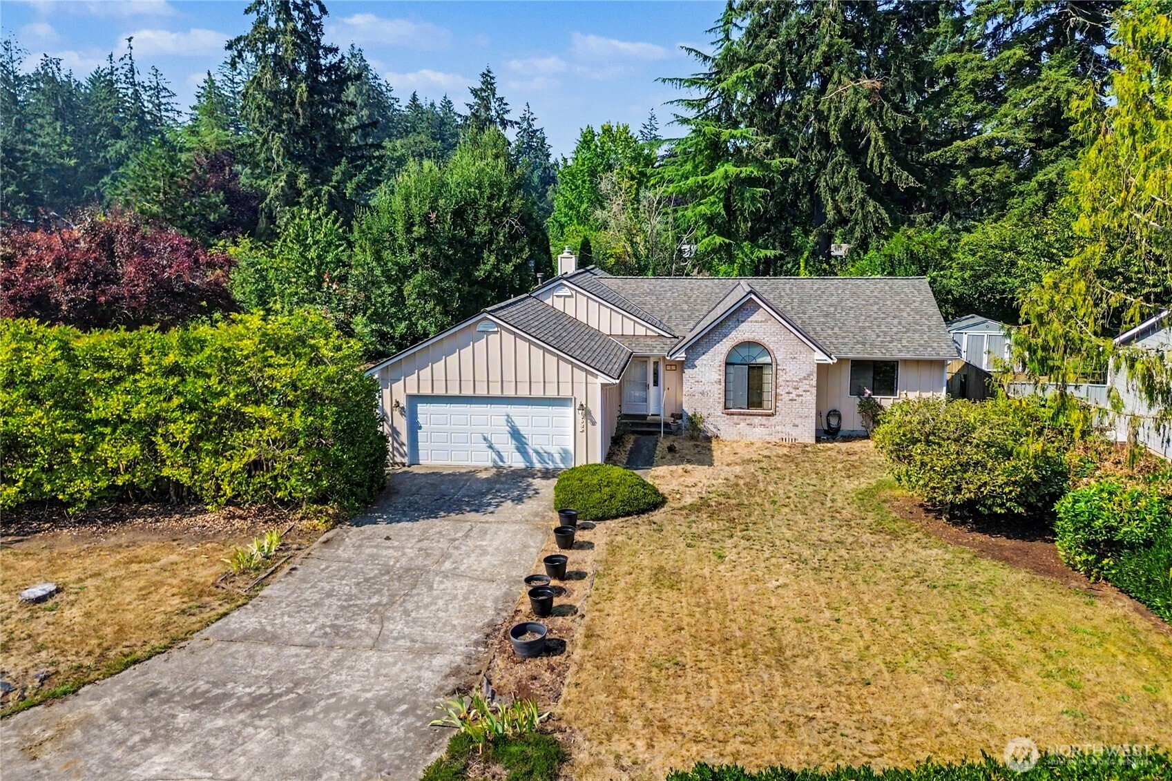 3922 14th Court NE