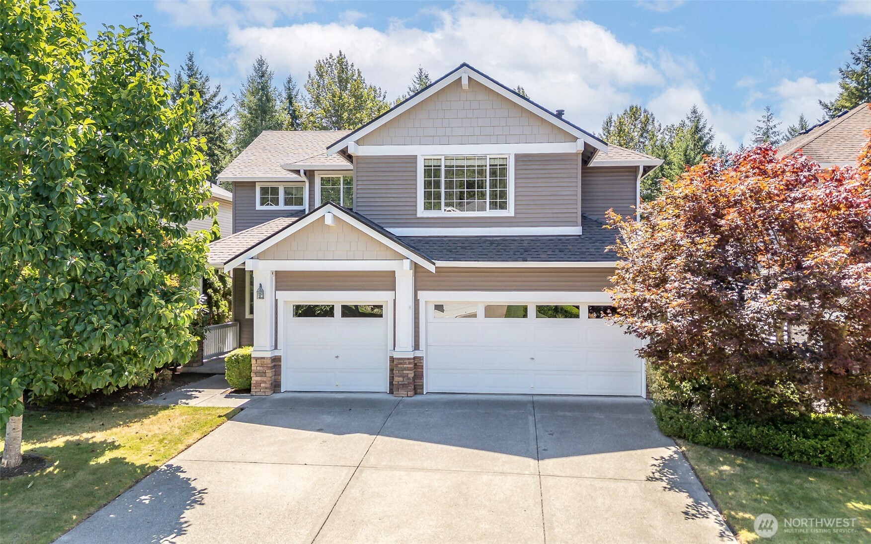 28011 Maple Ridge Way SE