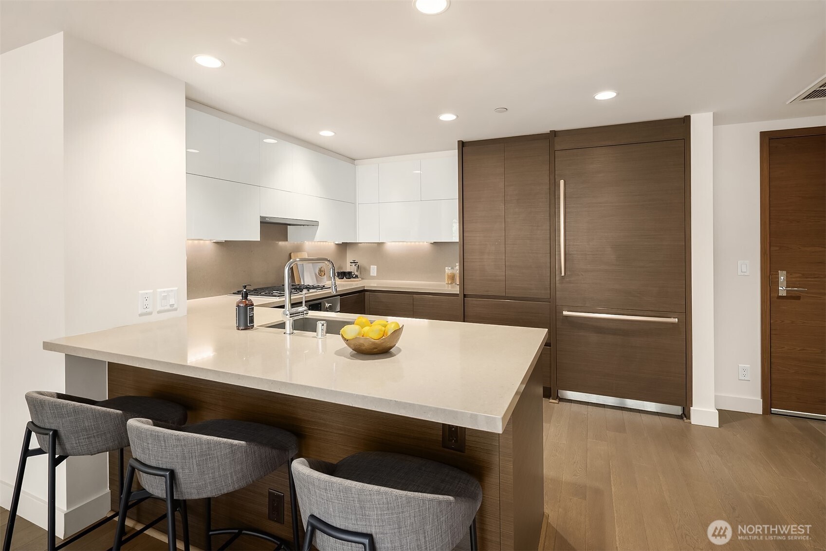 583 Battery Street #516N, Seattle, WA 98121, photo 4 of 36