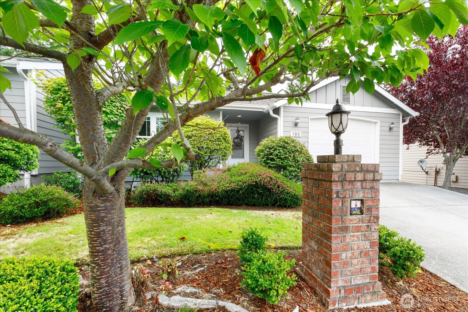 195 NW 12th Court
