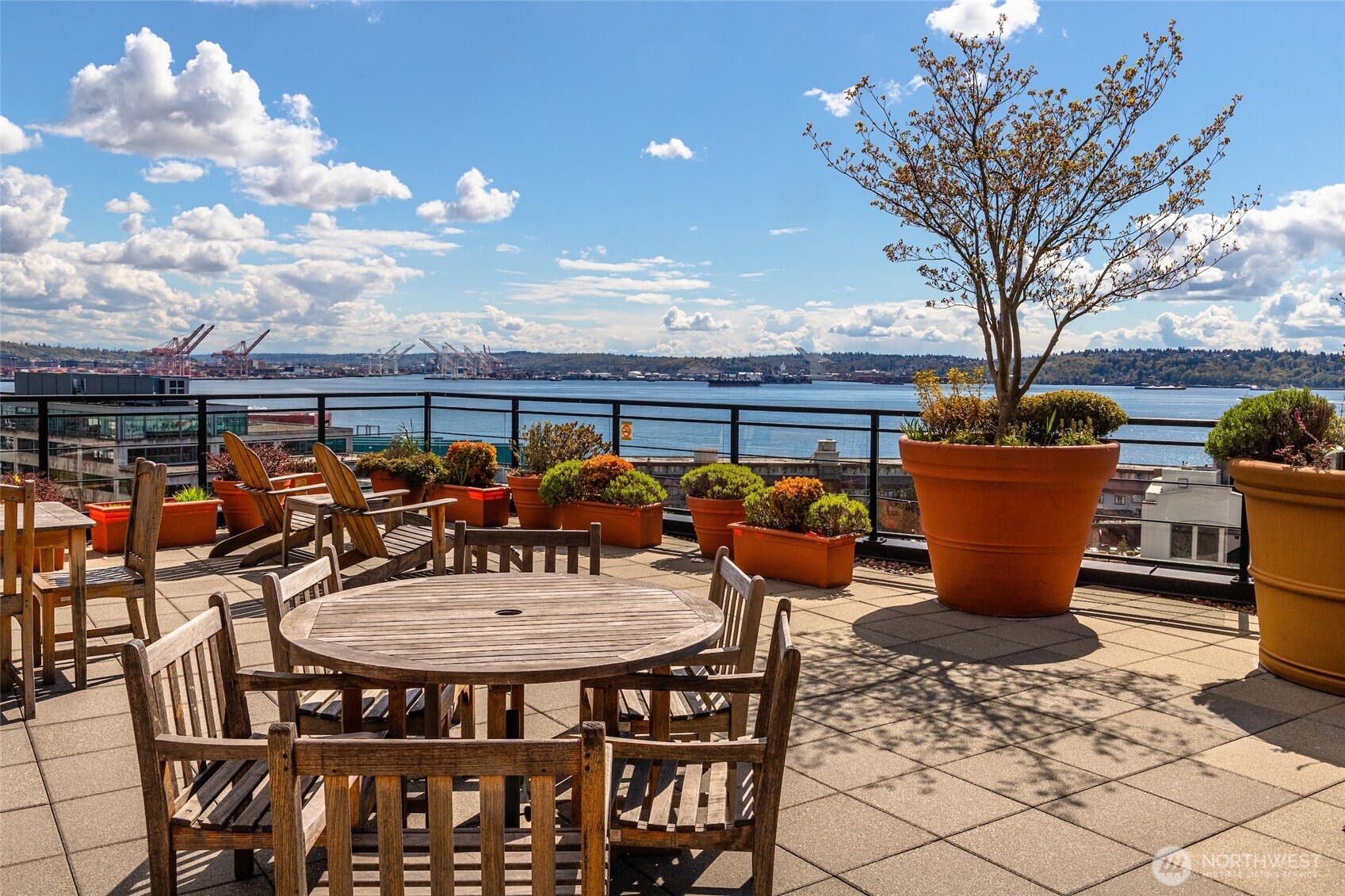 2607 Western Avenue #452, Seattle, WA 98121, photo 5 of 18