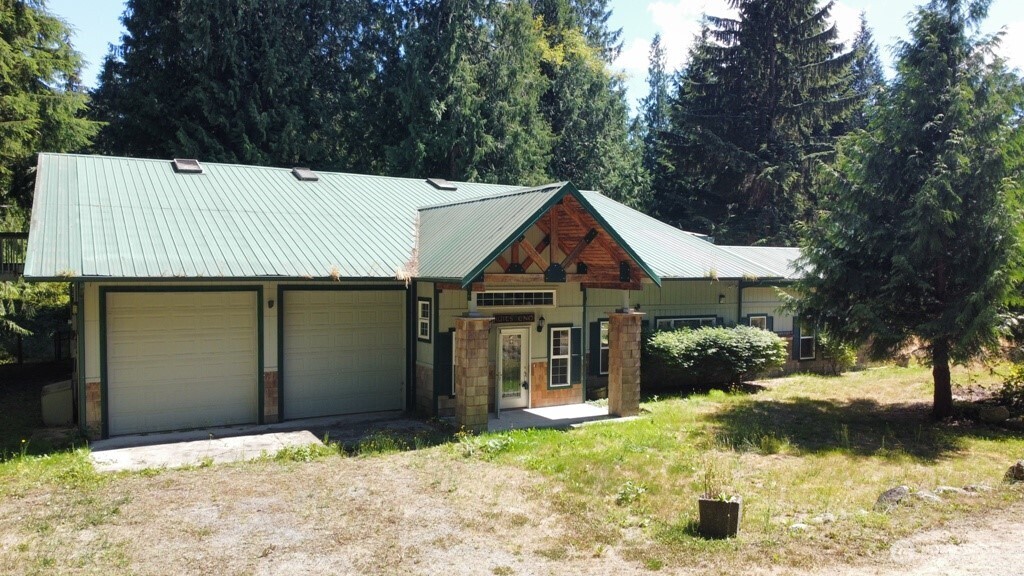 2954 SE Camano Drive