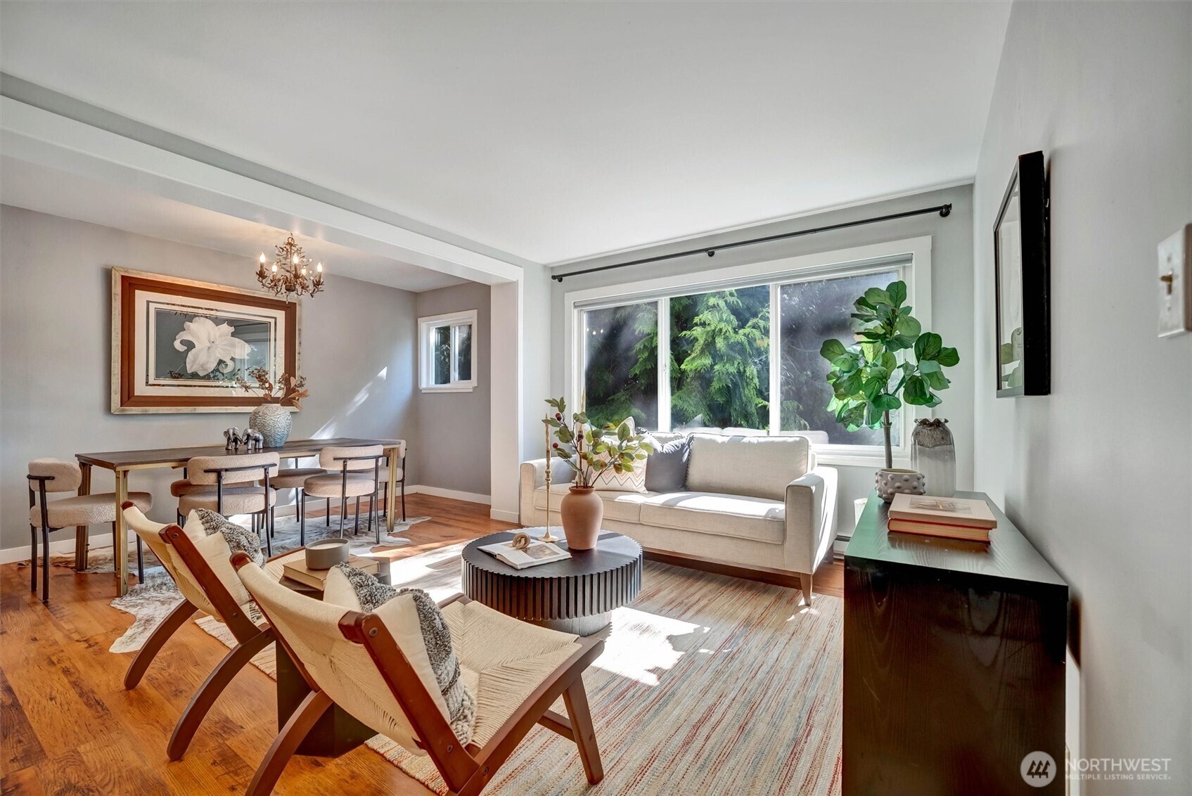 2111 E John Street #204, Seattle, WA 98112-5357, photo 3 of 39