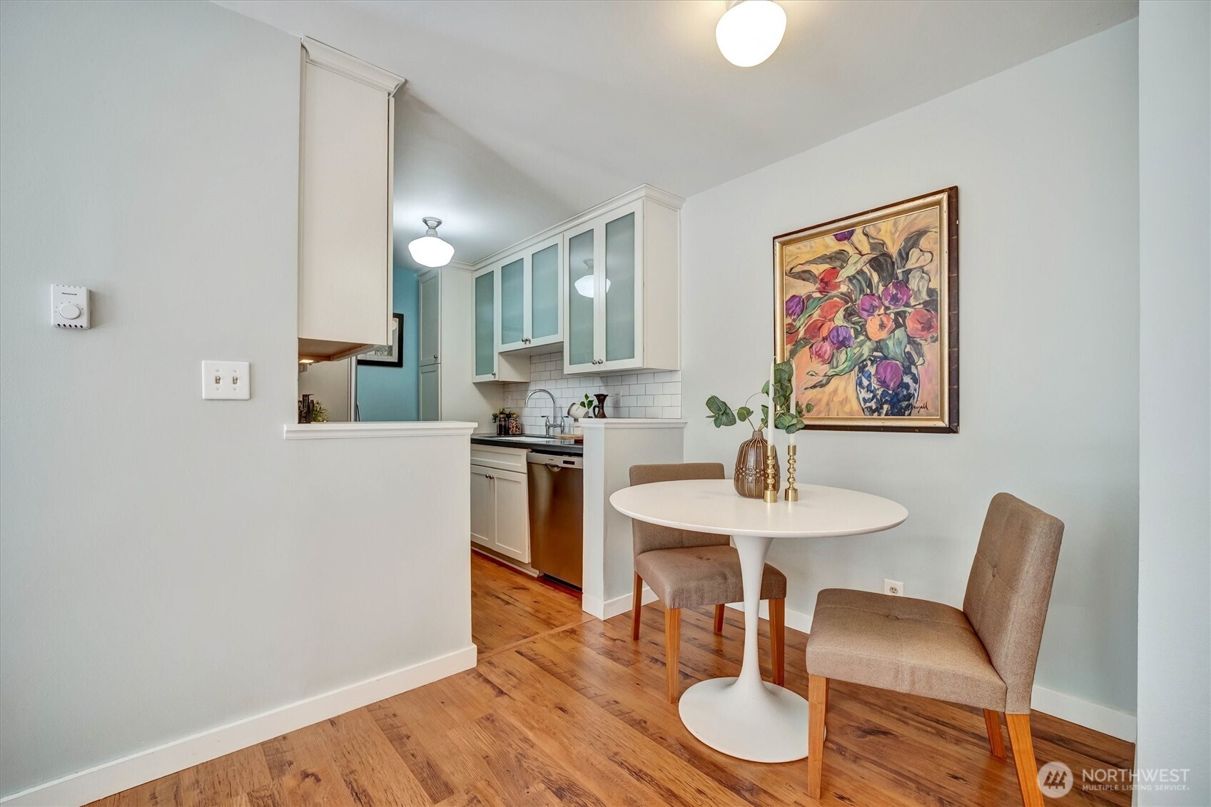 2111 E John Street #204, Seattle, WA 98112-5357, photo 5 of 39