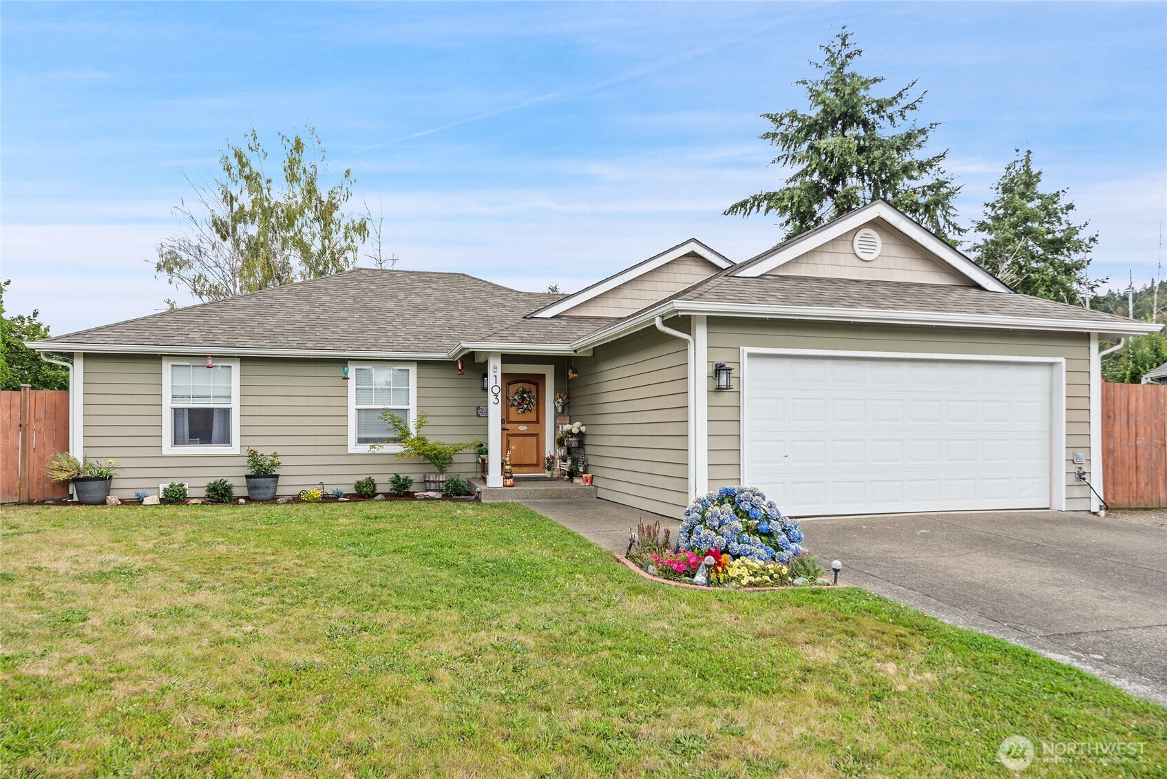 103 Corrin Court NW