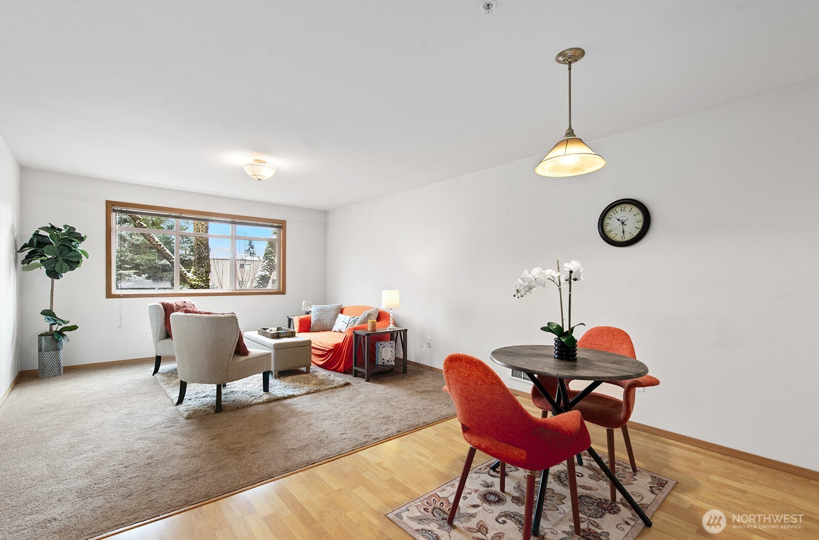 9517 35th Avenue NE #2A, Seattle, WA 98115, photo 3 of 23