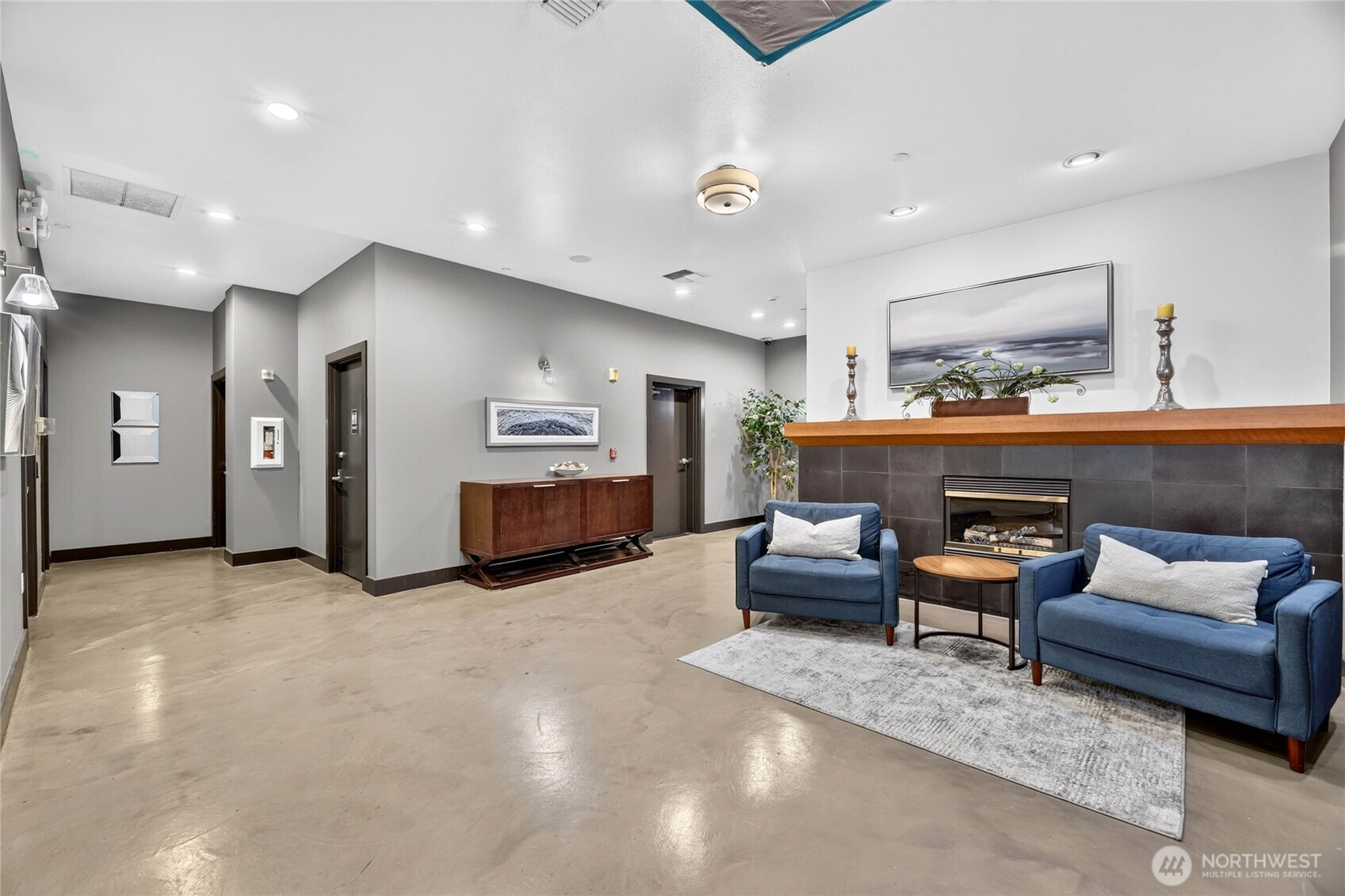 1323 Boren Avenue #212, Seattle, WA 98101-3865, photo 2 of 25