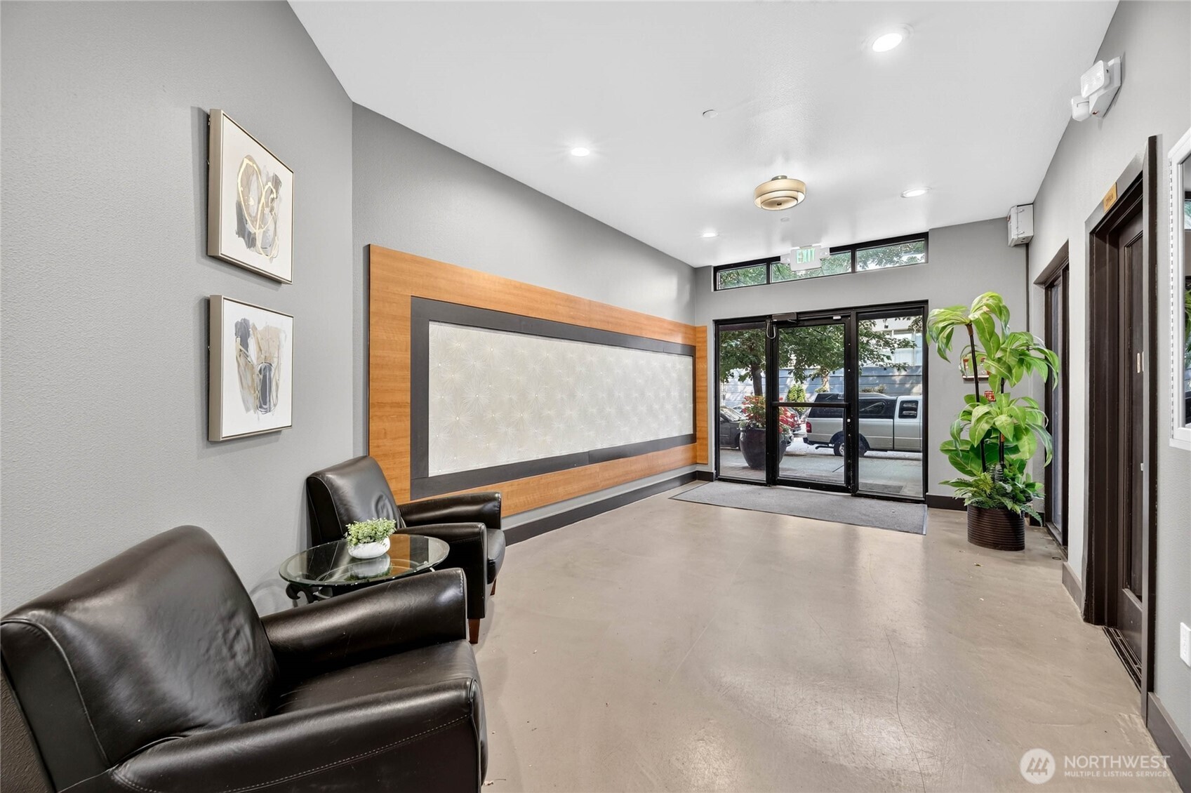 1323 Boren Avenue #212, Seattle, WA 98101-3865, photo 3 of 25