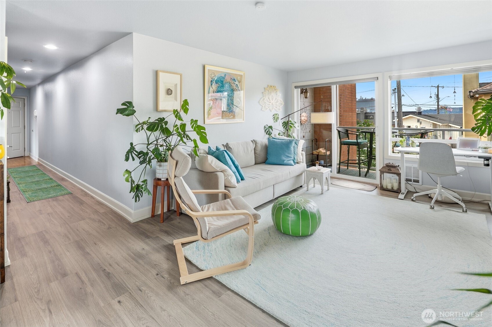 2514 57th Avenue SW #203, Seattle, WA 98116, photo 3 of 26