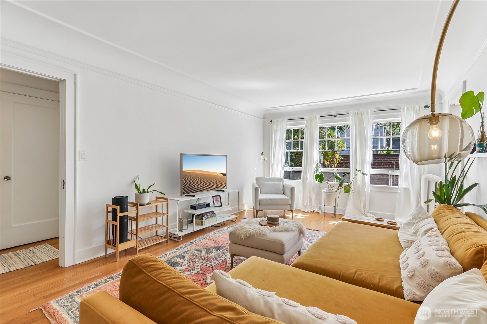2634 Franklin Avenue E #304, Seattle, WA 98102, photo 5 of 23