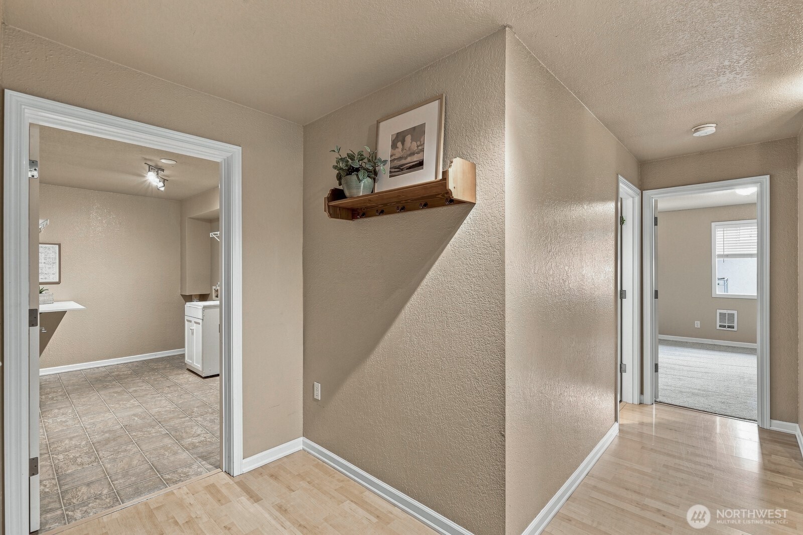 750 N 143rd Street #310, Seattle, WA 98133, photo 5 of 25