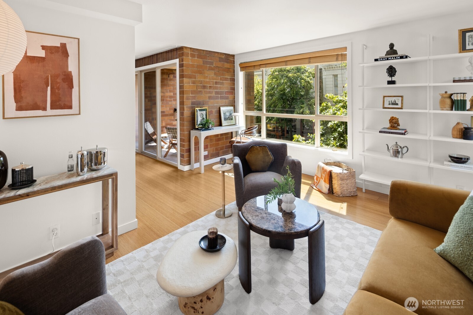 905 Cherry Street #205, Seattle, WA 98104, photo 2 of 24