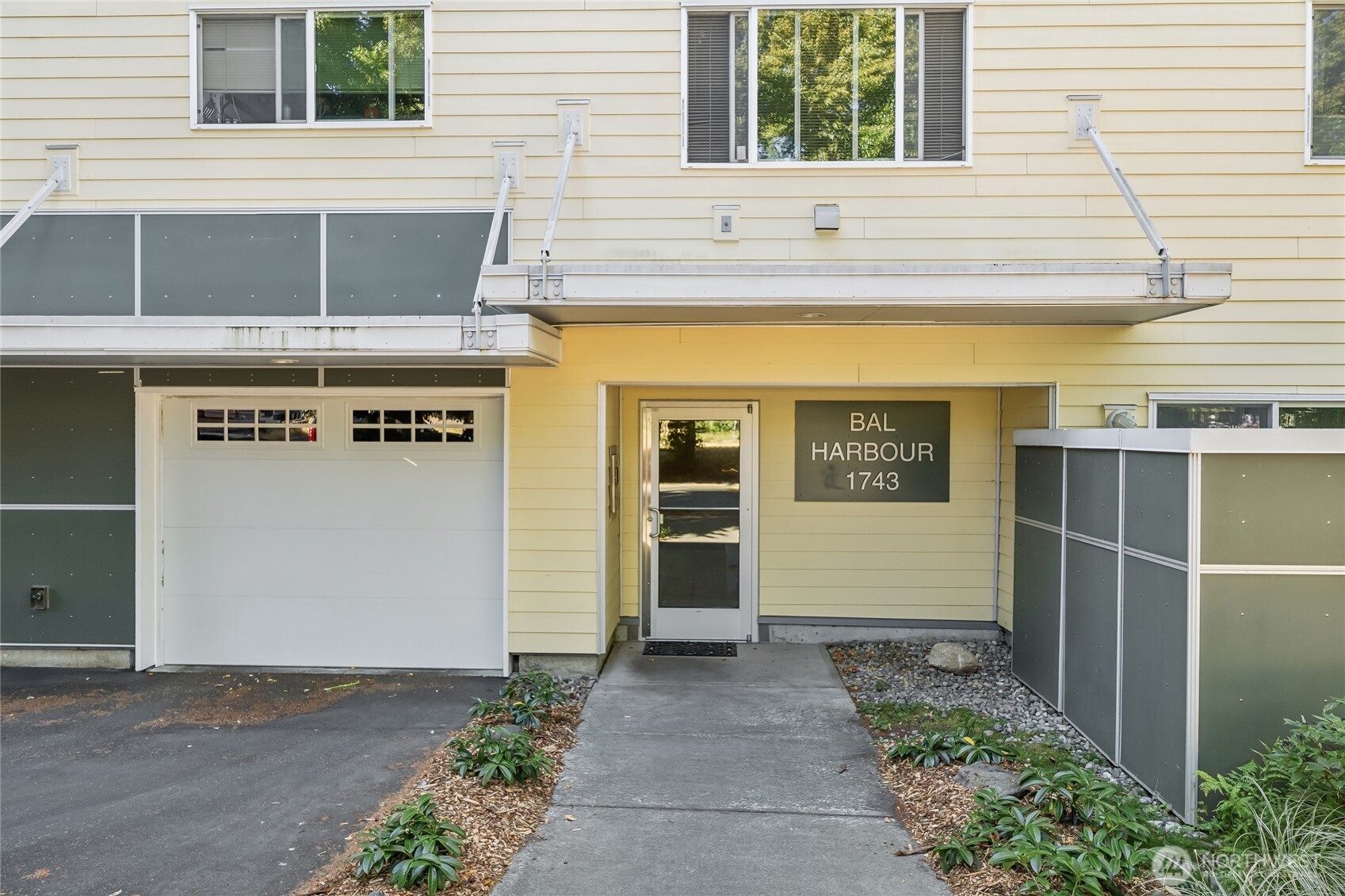 1743 NW 57th Street #406, Seattle, WA 98107, photo 2 of 22