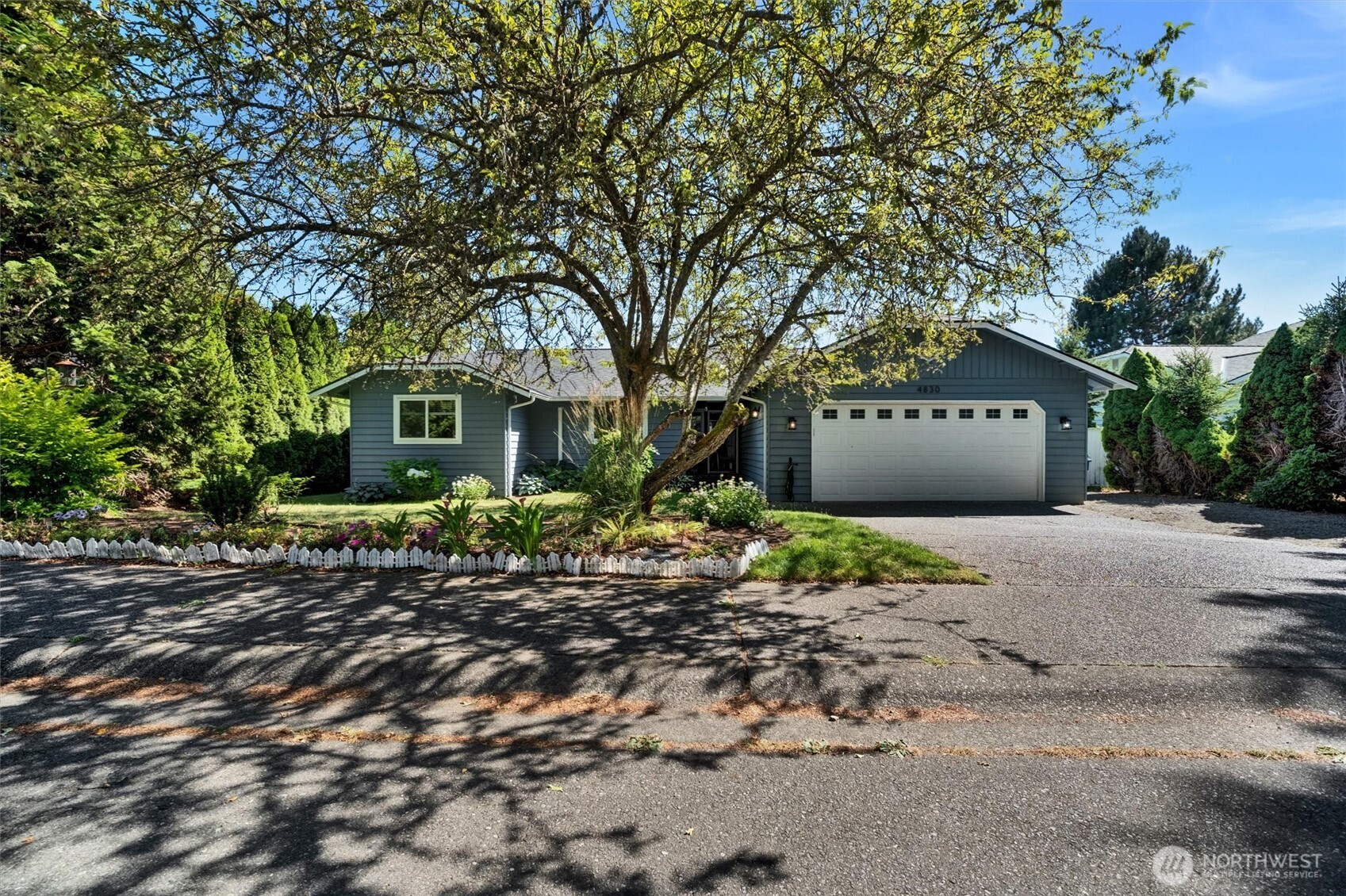 4830 154th Place SW, Edmonds, WA 98026-4422, photo 2 of 2