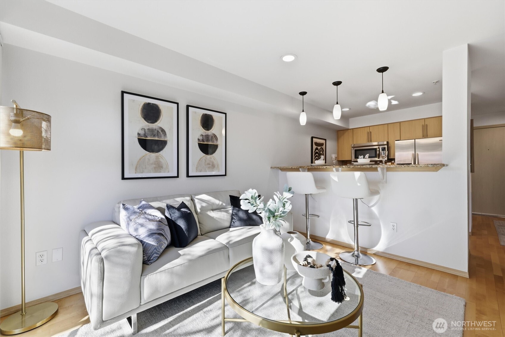 424 N 85th Street #202, Seattle, WA 89103, photo 5 of 37